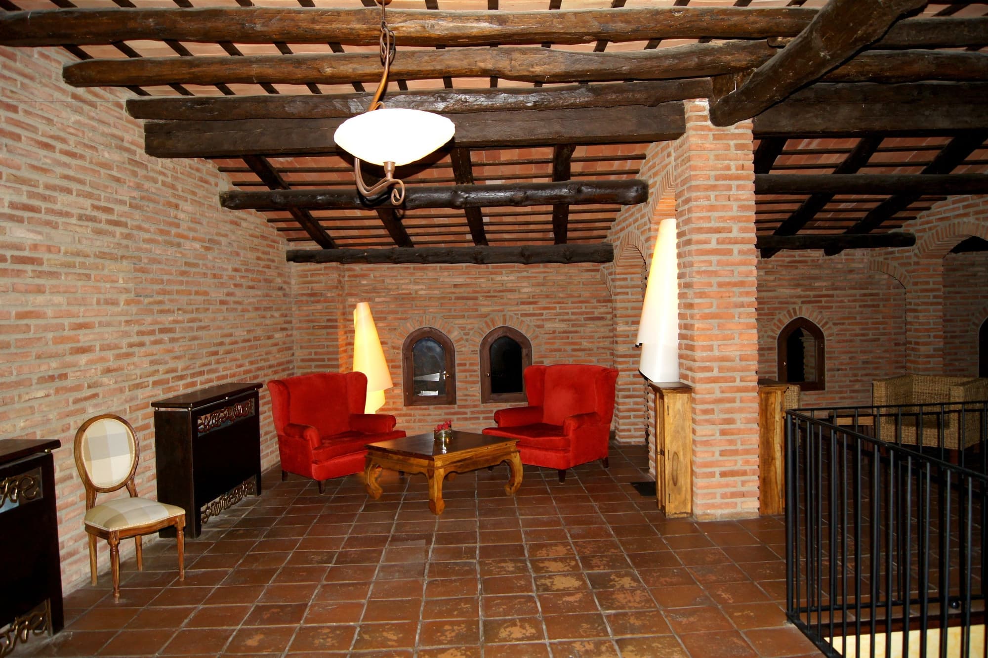 La Figuerola Hotel & Restaurant