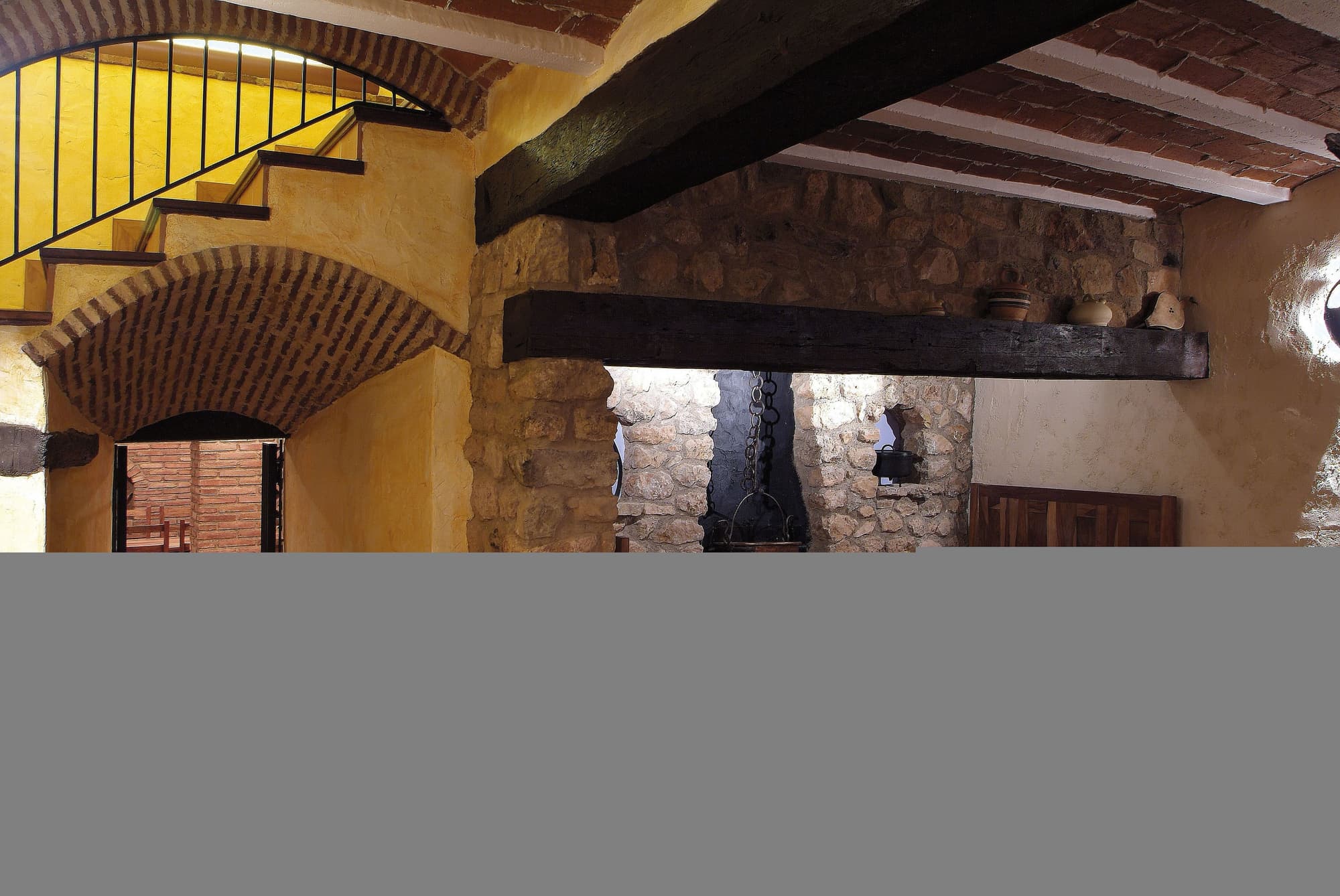 La Figuerola Hotel & Restaurant
