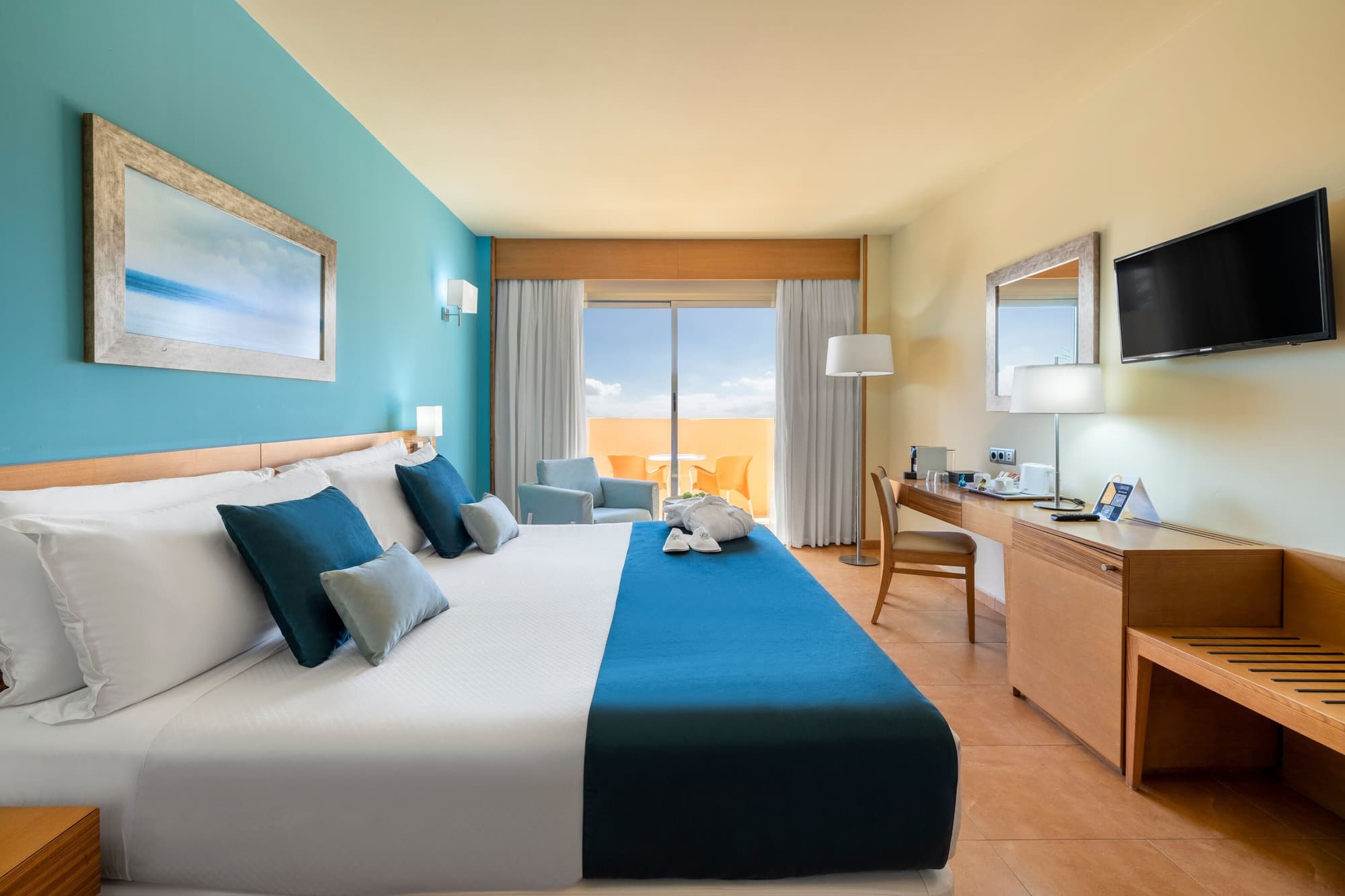 Elba Carlota Beach & Golf Resort