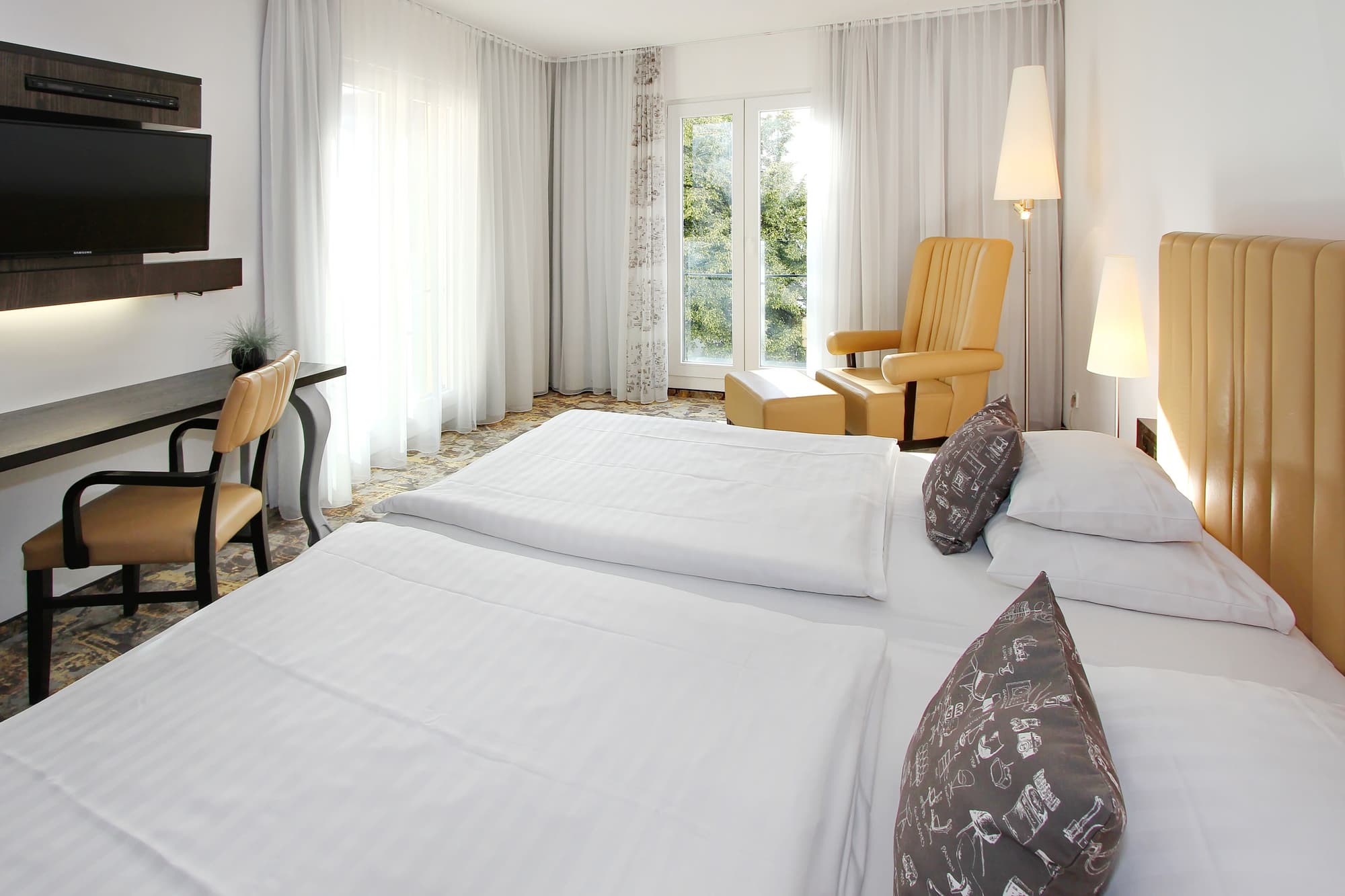 ARCOTEL Camino
