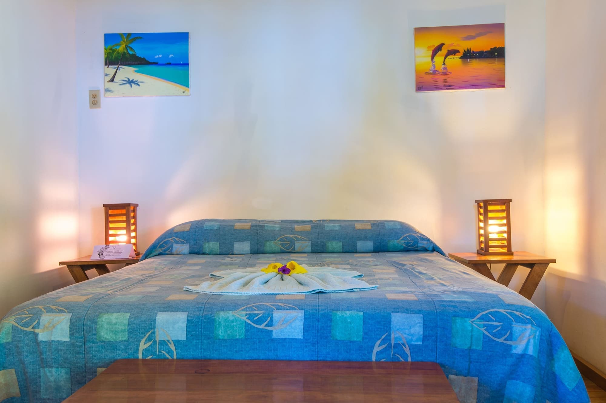 Las Rocas Resort And Dive Center