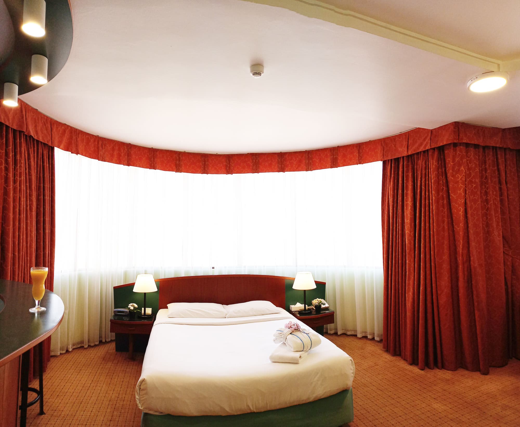 Al Diar Dana Hotel