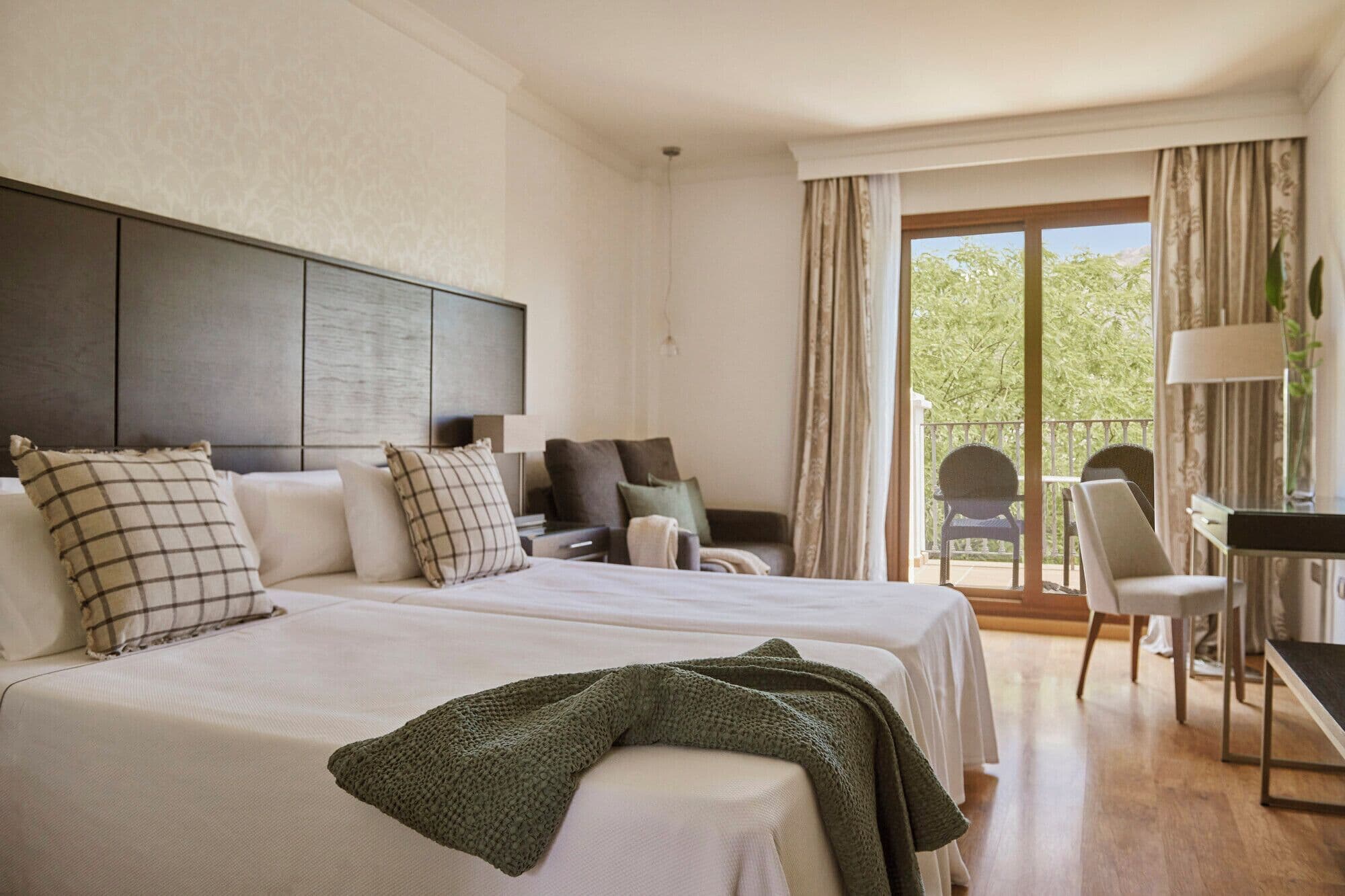 B bou Hotel La Viñuela & Spa