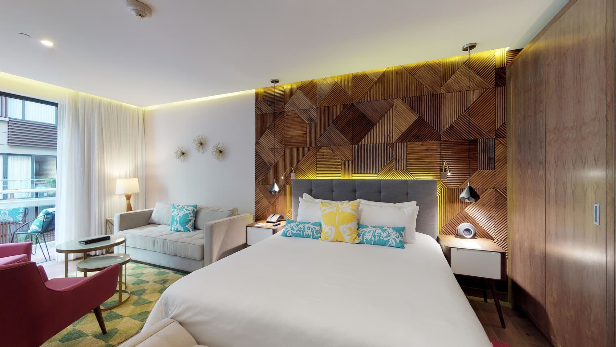 The Fives Downtown Hotel - Curio Collection by Hilton
