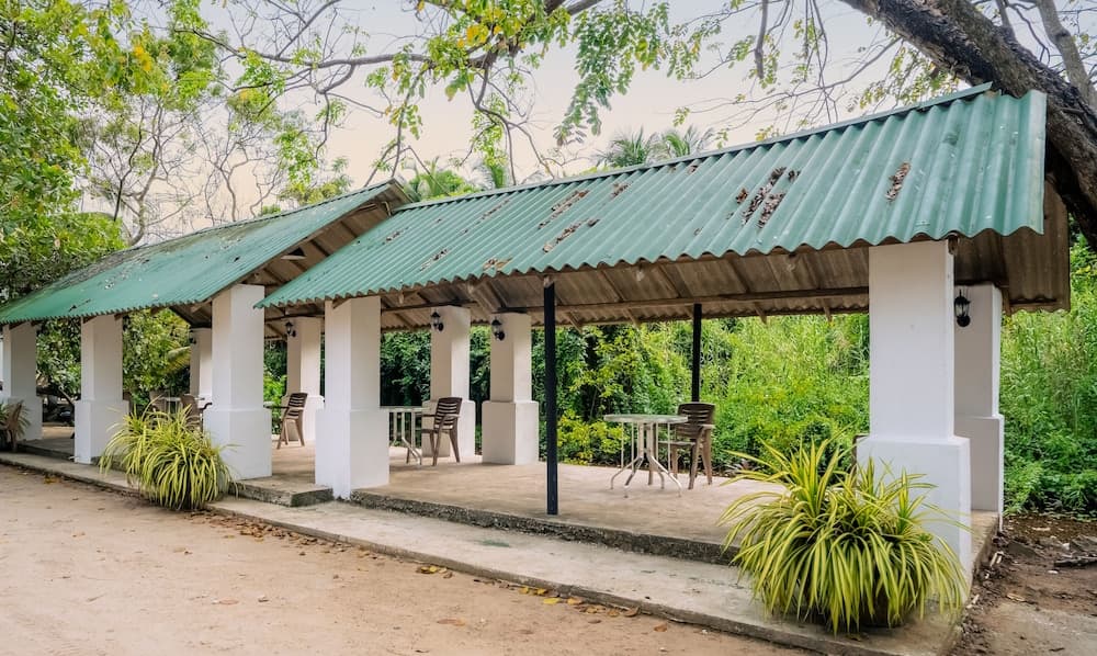 Riverside Hotel Colombo