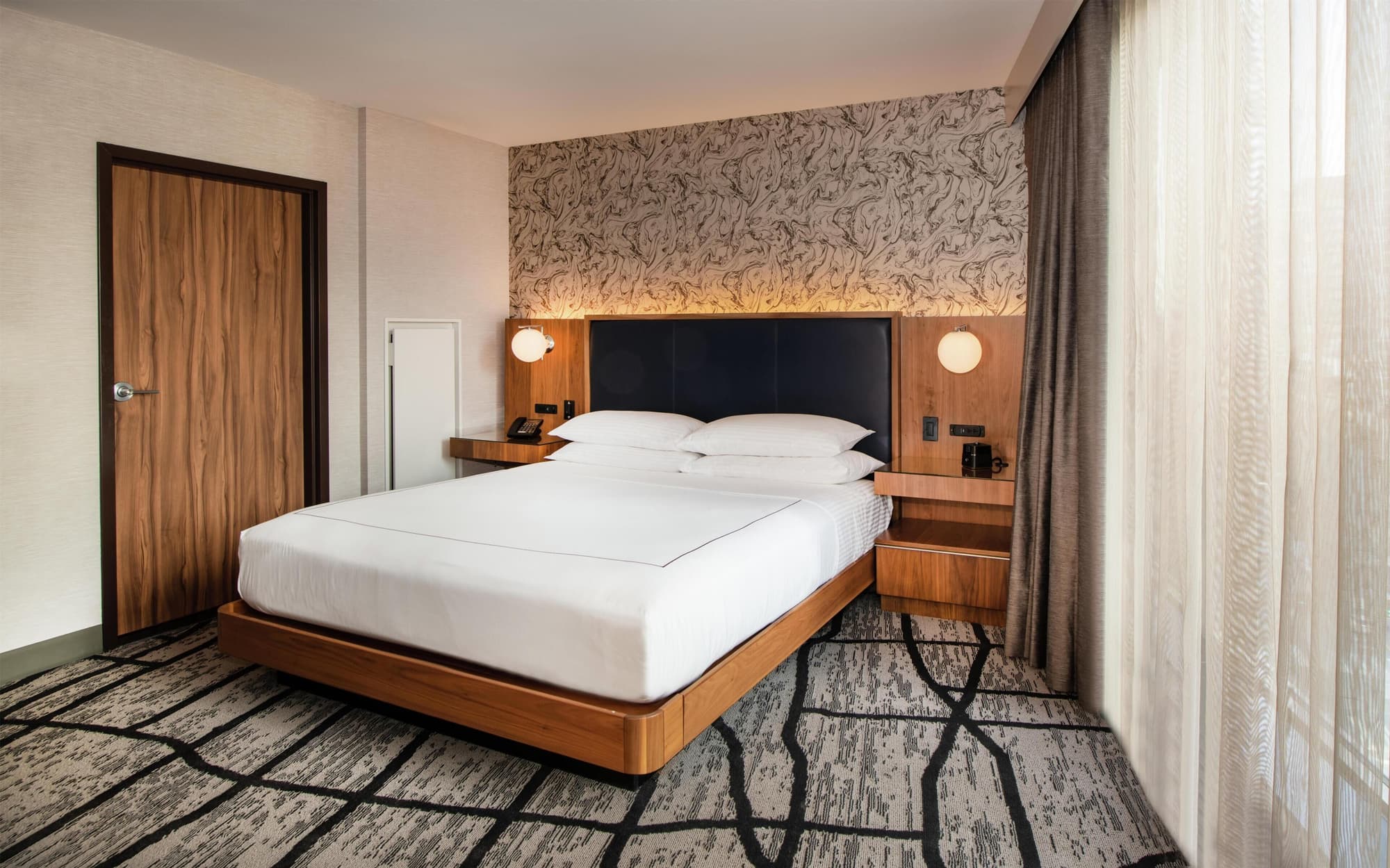 The Charter Hotel Seattle, Curio Collection by Hilton