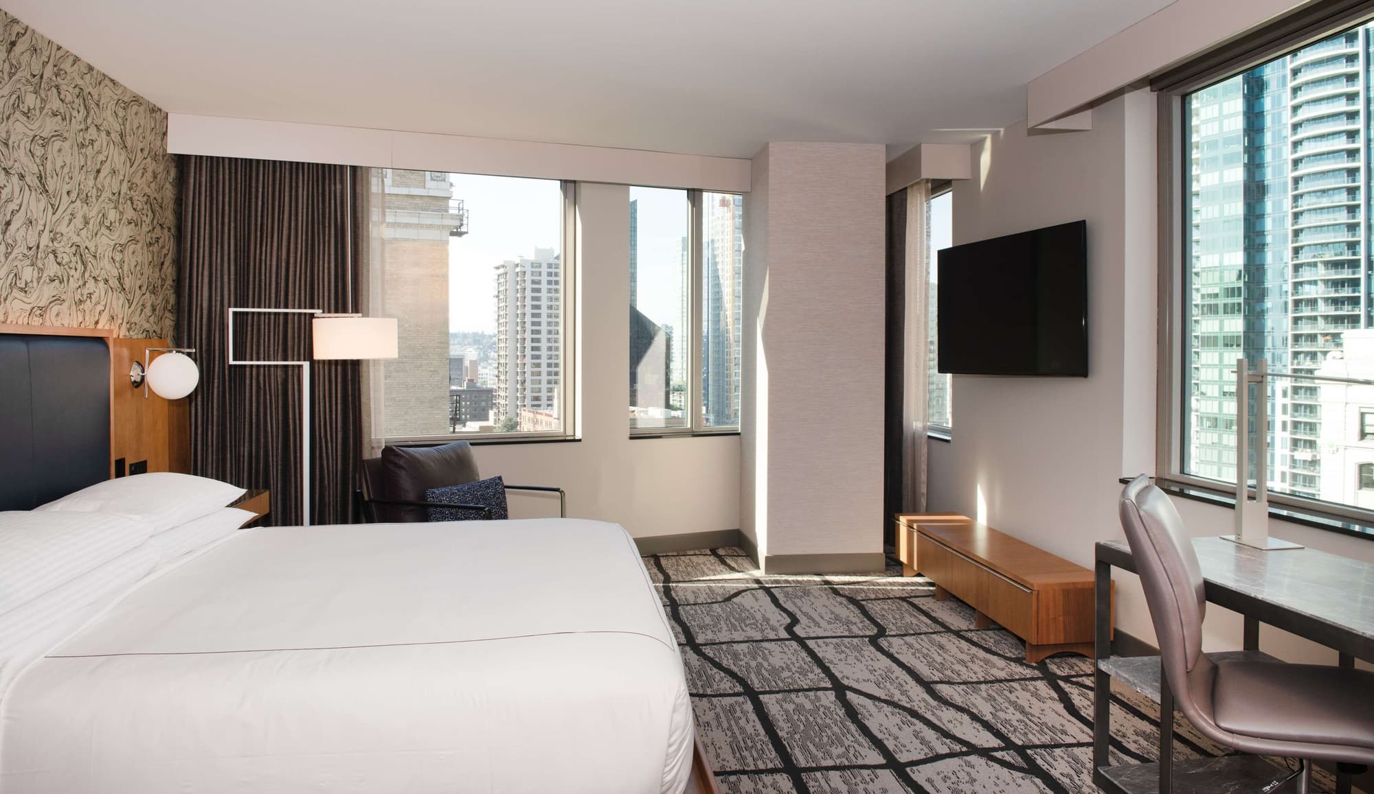 The Charter Hotel Seattle, Curio Collection by Hilton