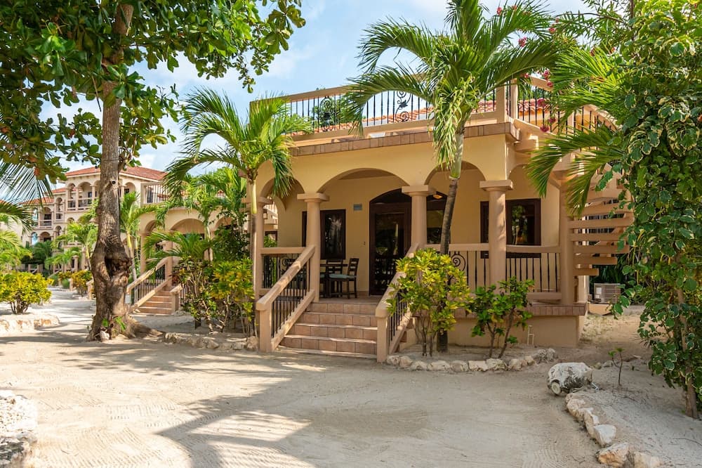 Coco Beach Resort