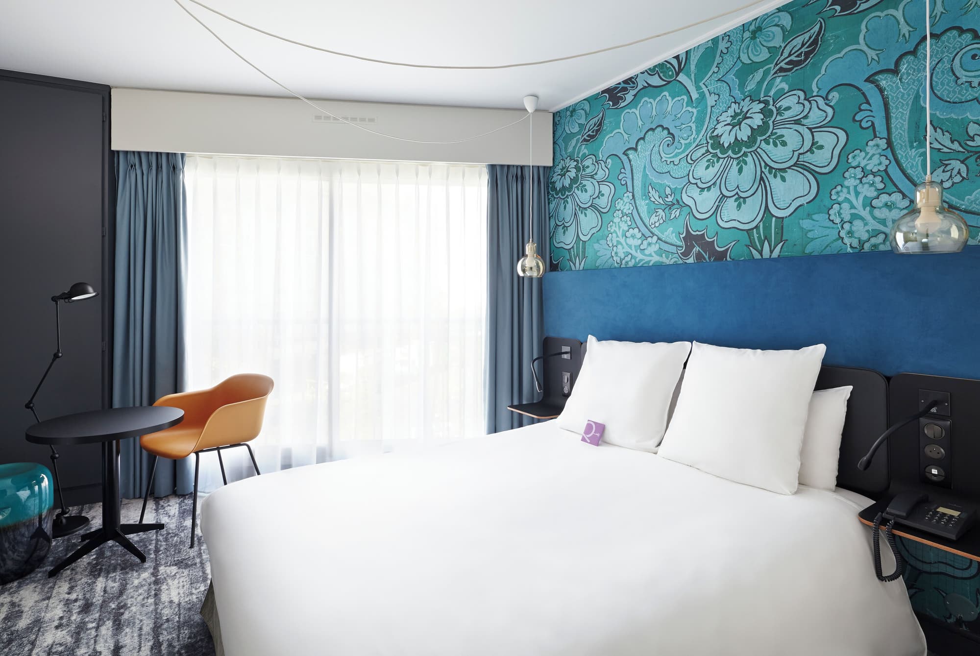 Relais de Lyon by Malone