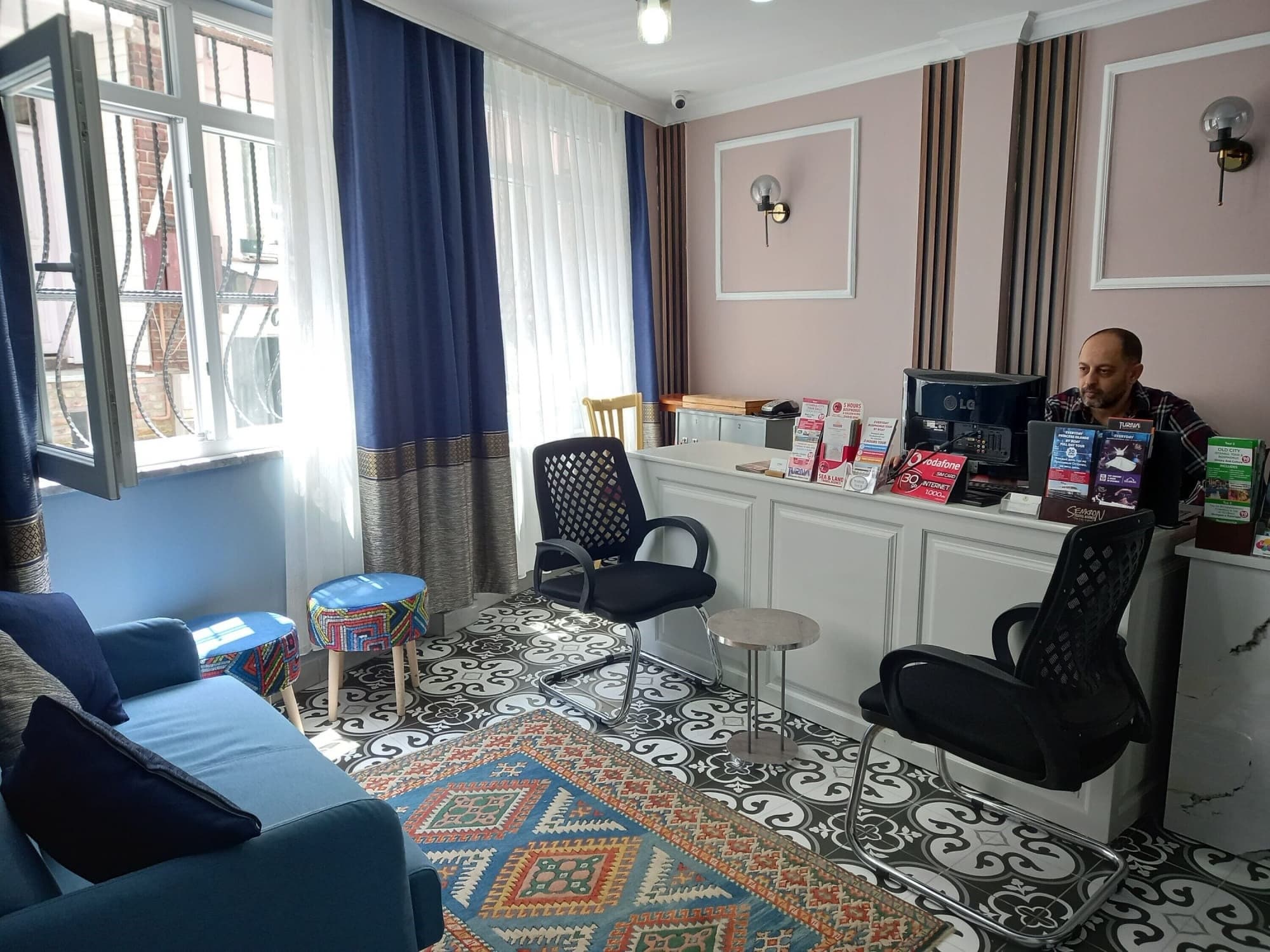 Emirhan Inn Apartment & Suites