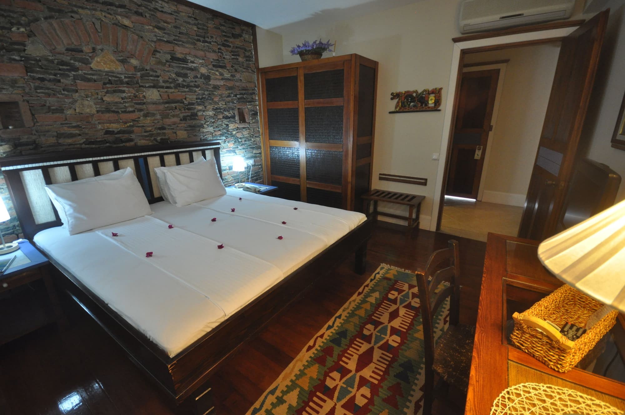 El Vino Hotel Suites - Special Class
