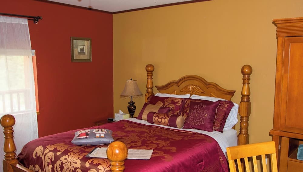 A Hyde Away Inn B&B