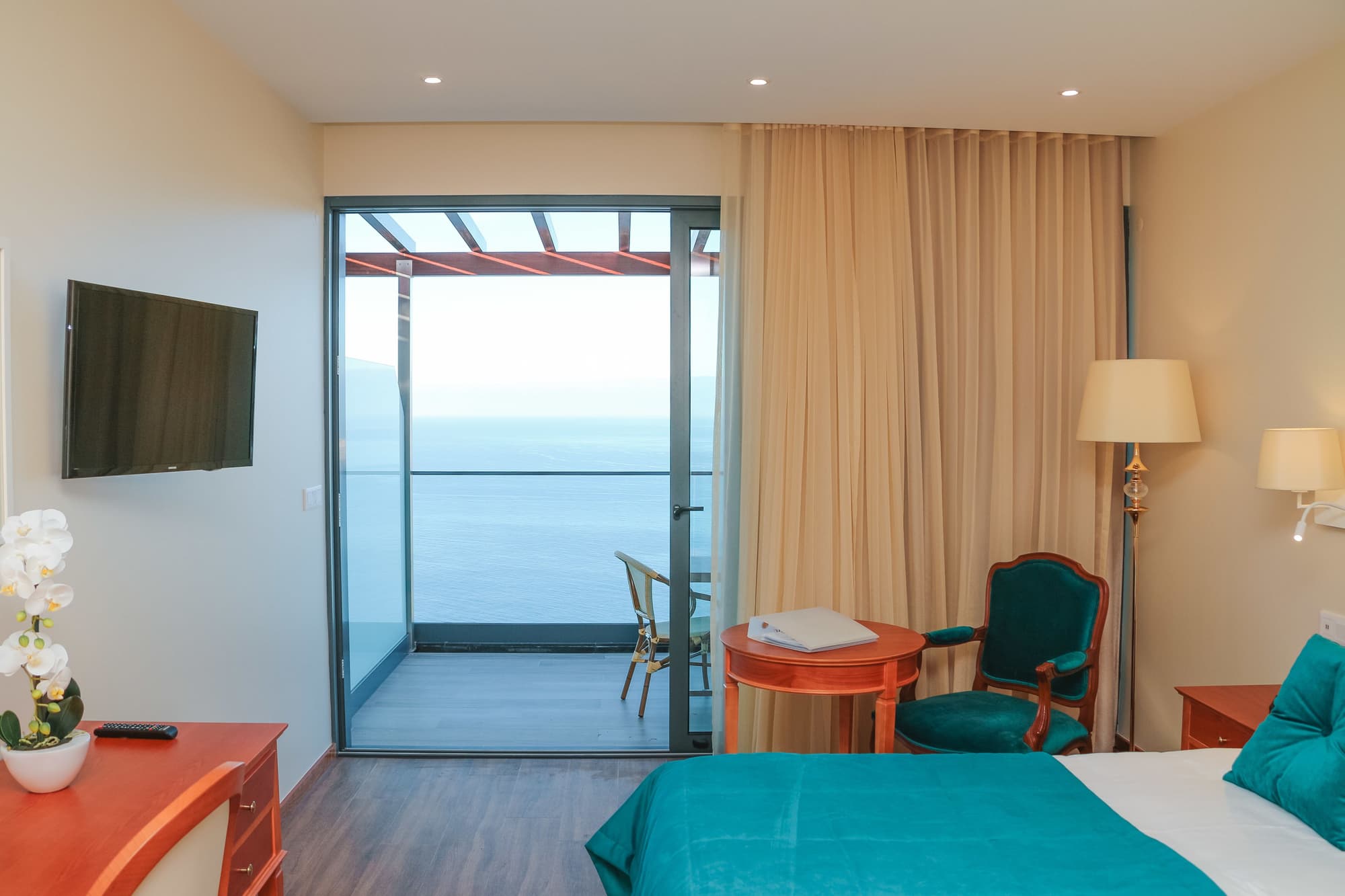 Hotel Ocean Gardens