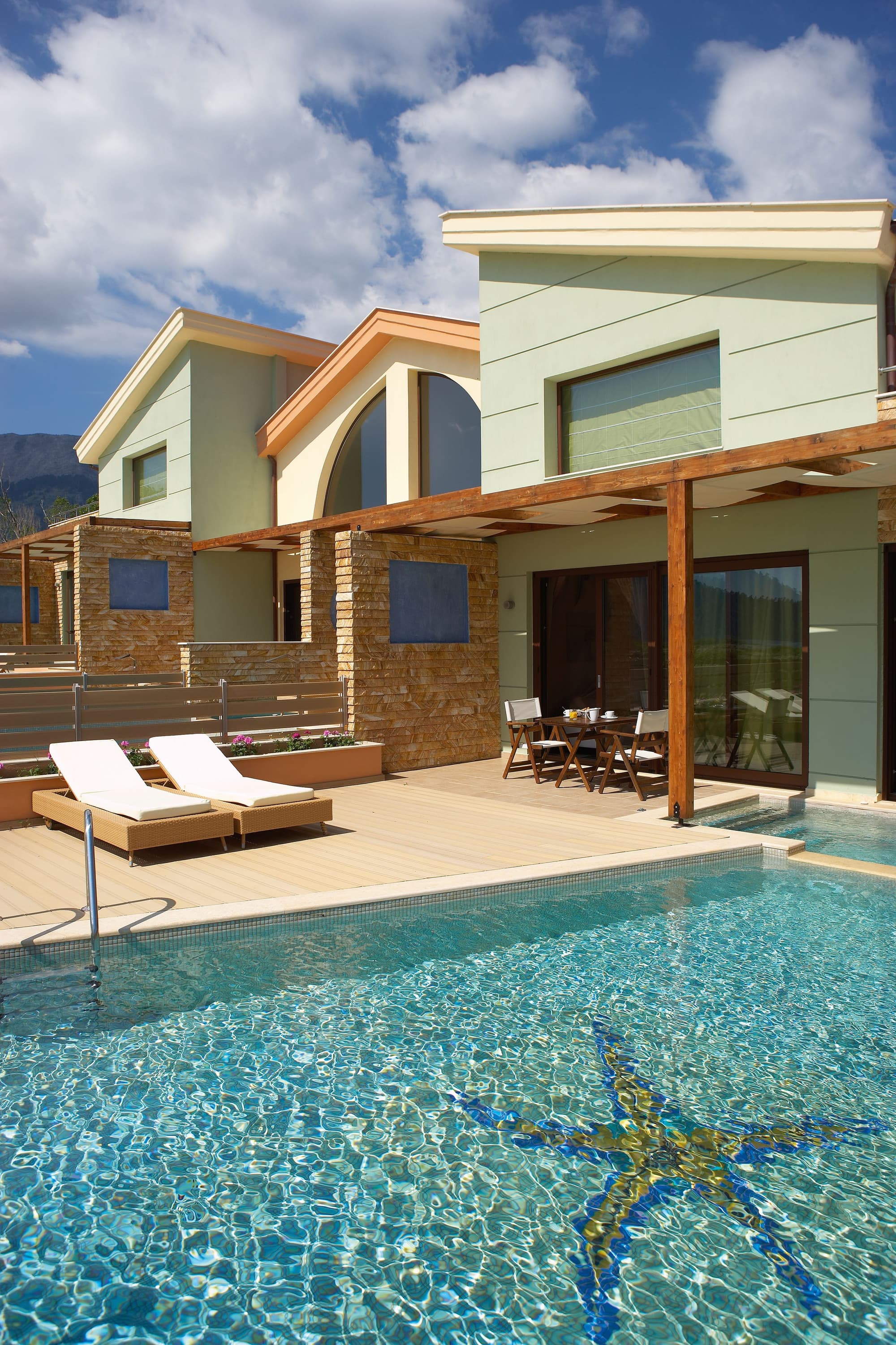 Alexandra Golden Boutique Hotel