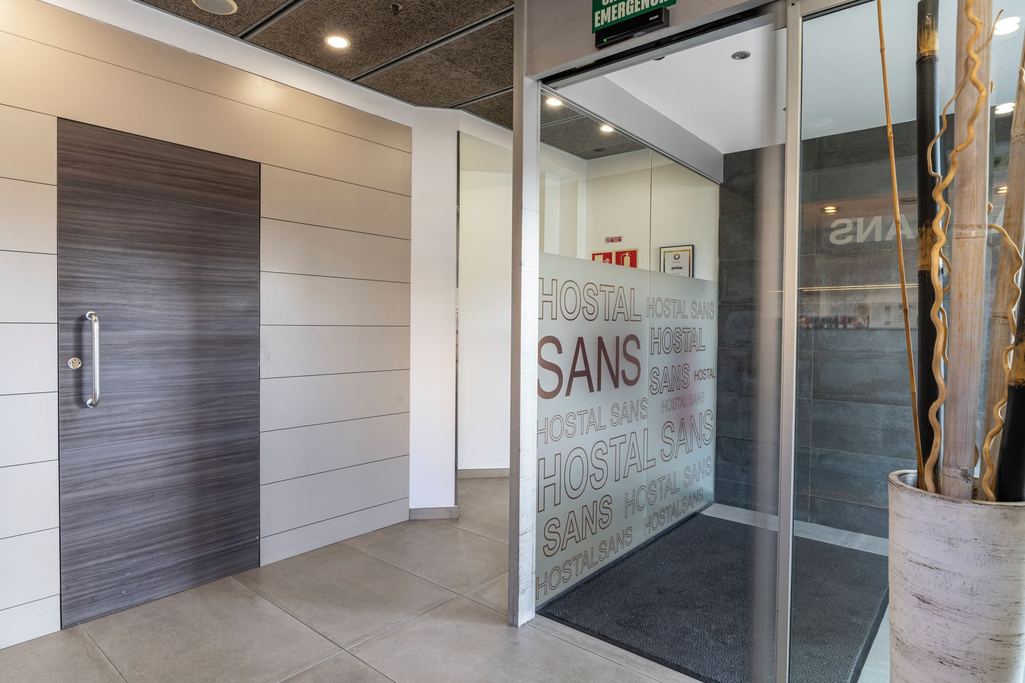 Hostal Sans