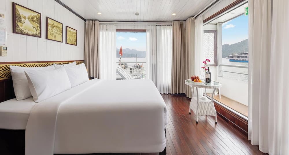 Halong Sapphire Cruise