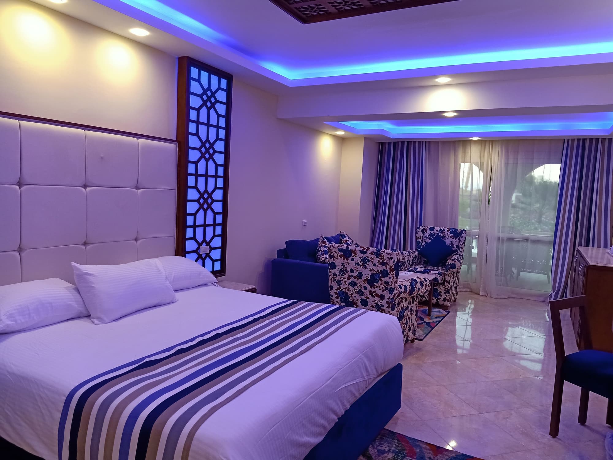 Edge Rotana Sea Beach