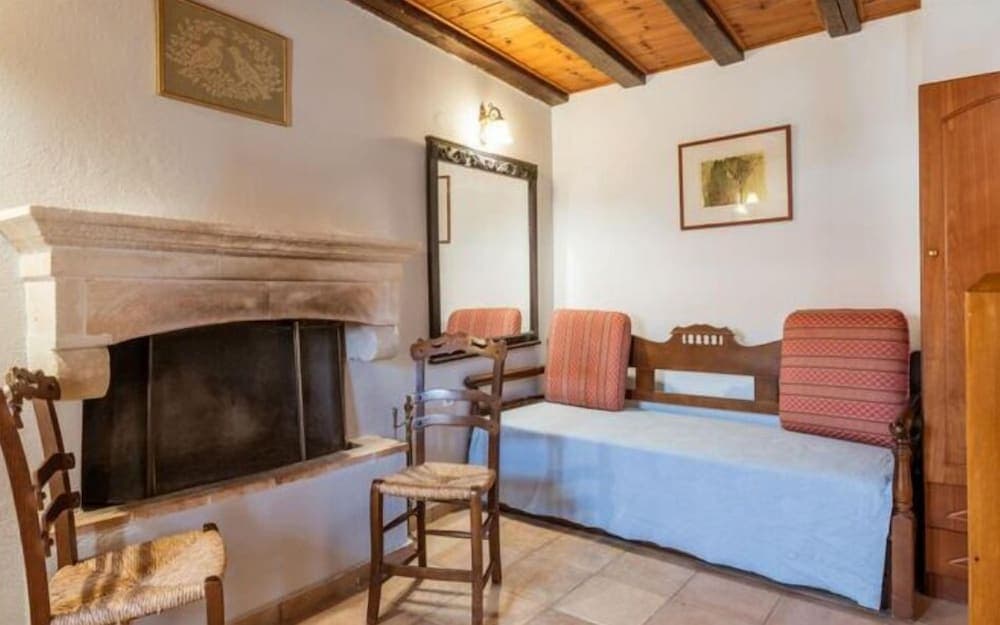 Goulas Traditional Guesthouse