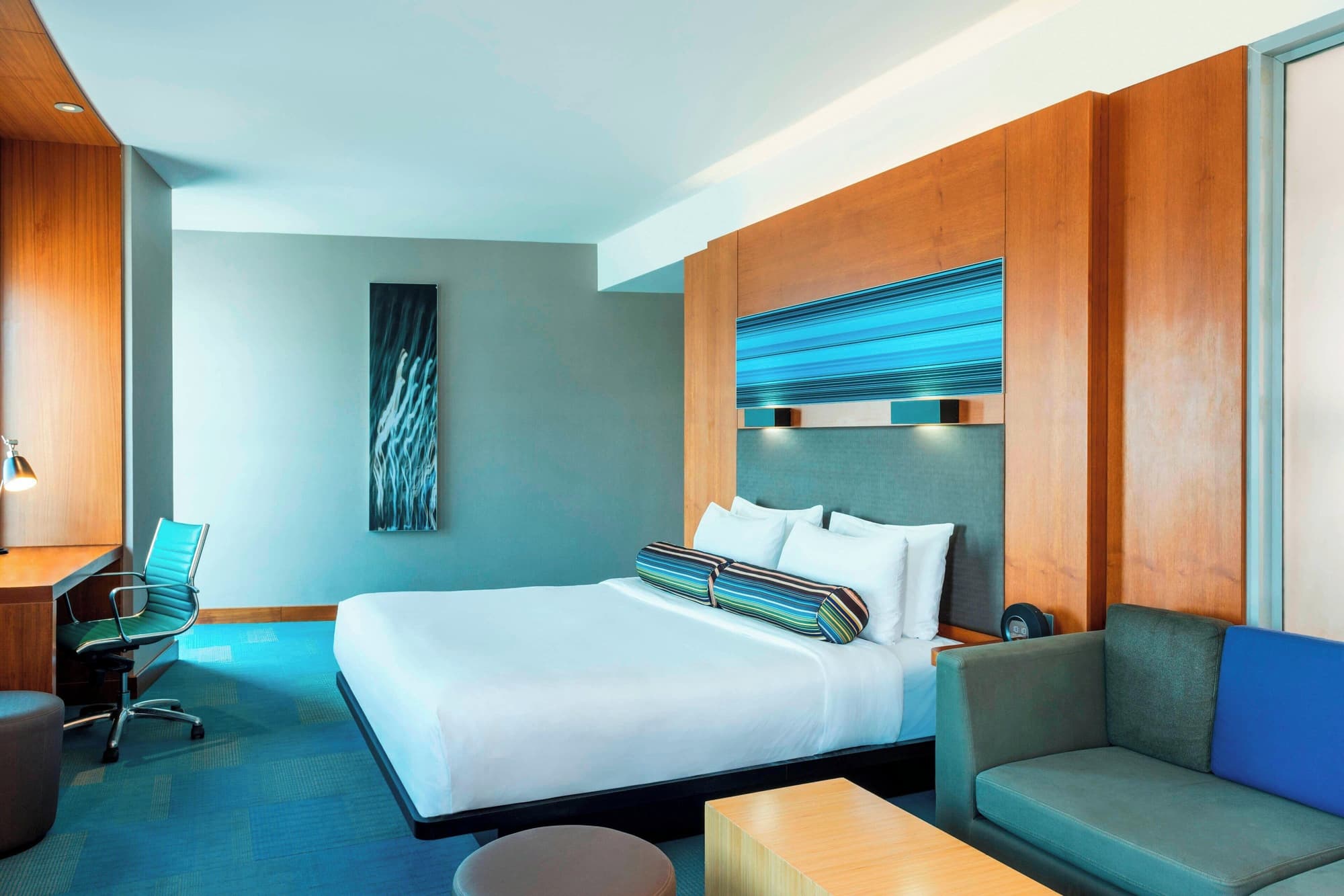 Aloft by Marriott Abu Dhabi