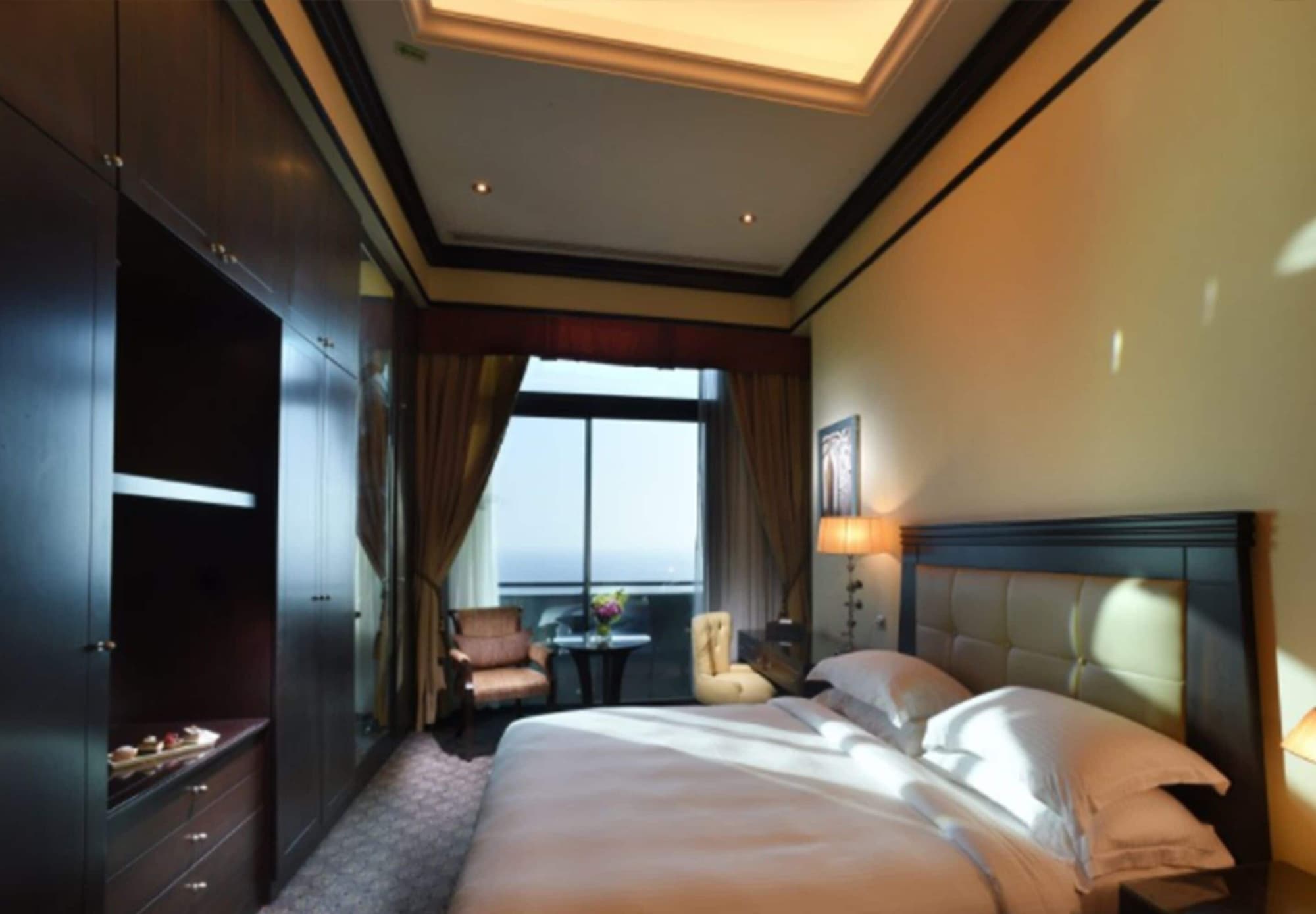 Raouché Arjaan by Rotana