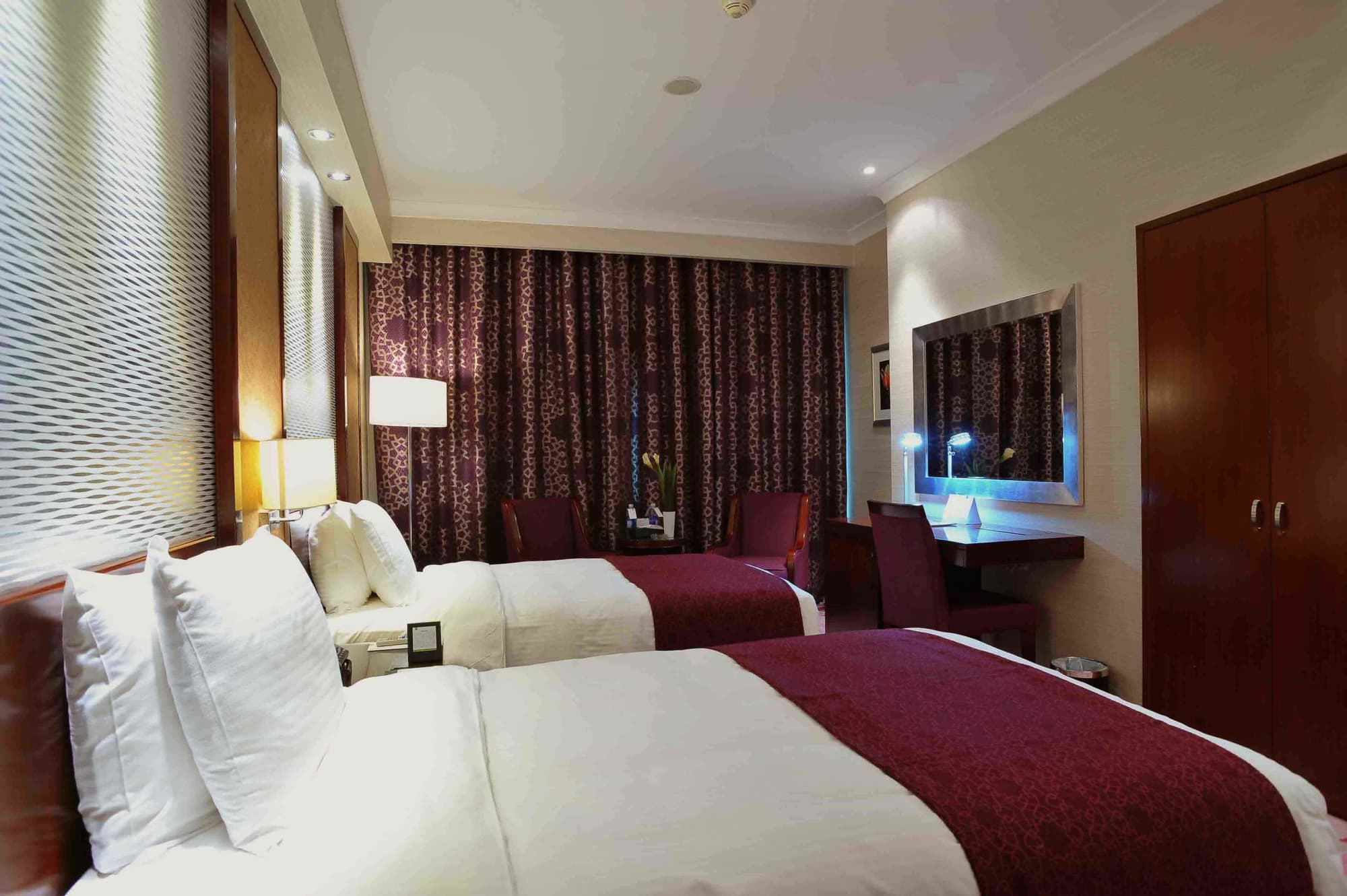 Al Marwa Rayhaan by Rotana