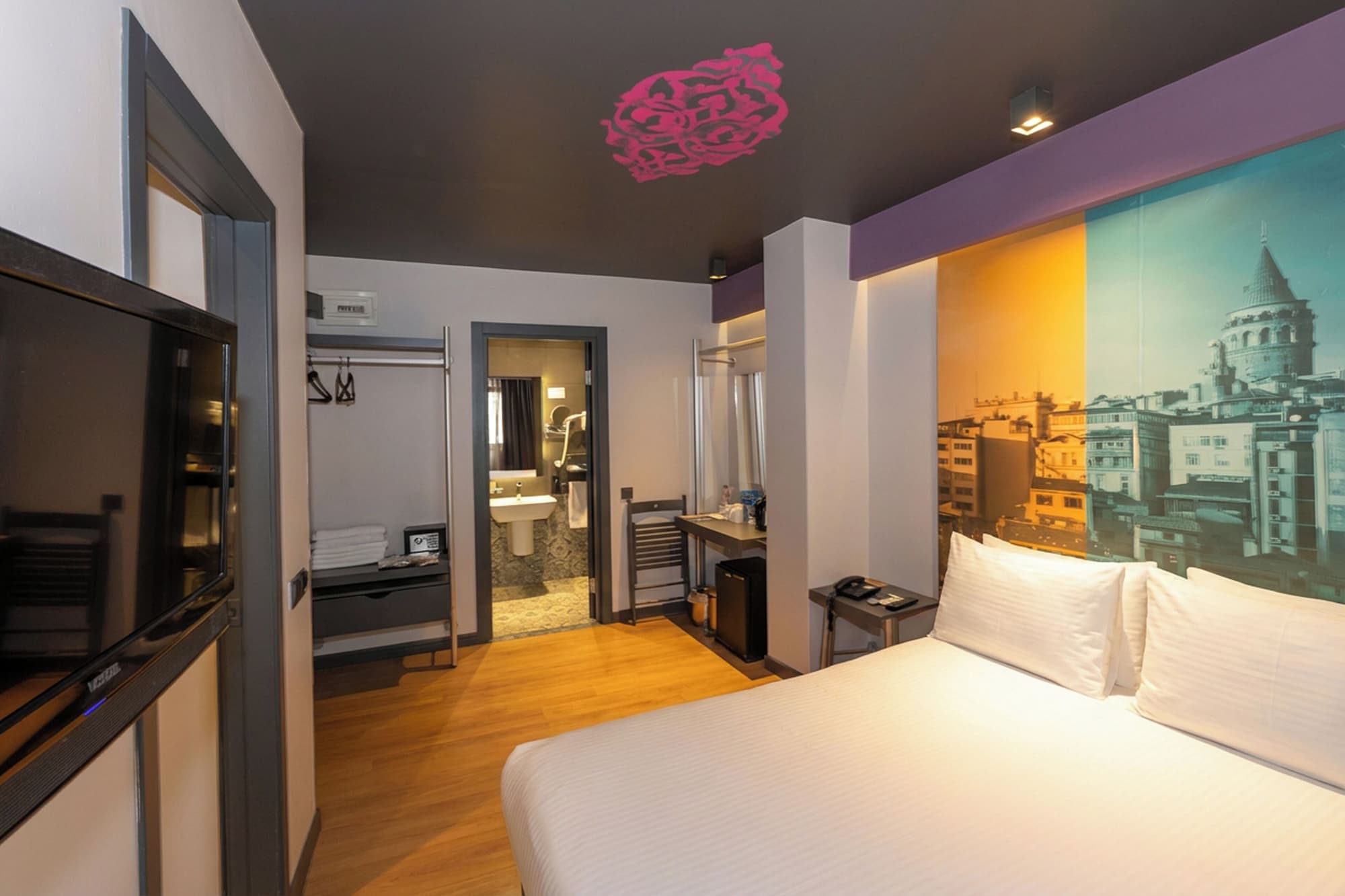 Tulip City Hotel & SPA