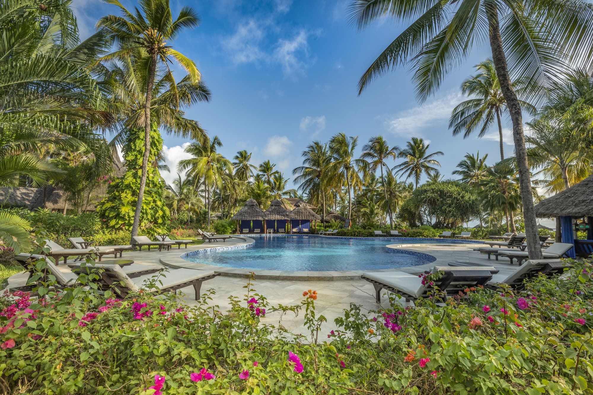 Breezes Beach Club & Spa – Half Board