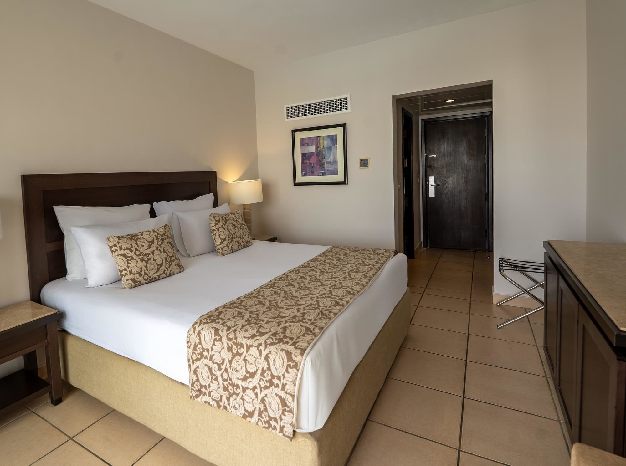 JAZ Neo Sharks Bay - All inclusive