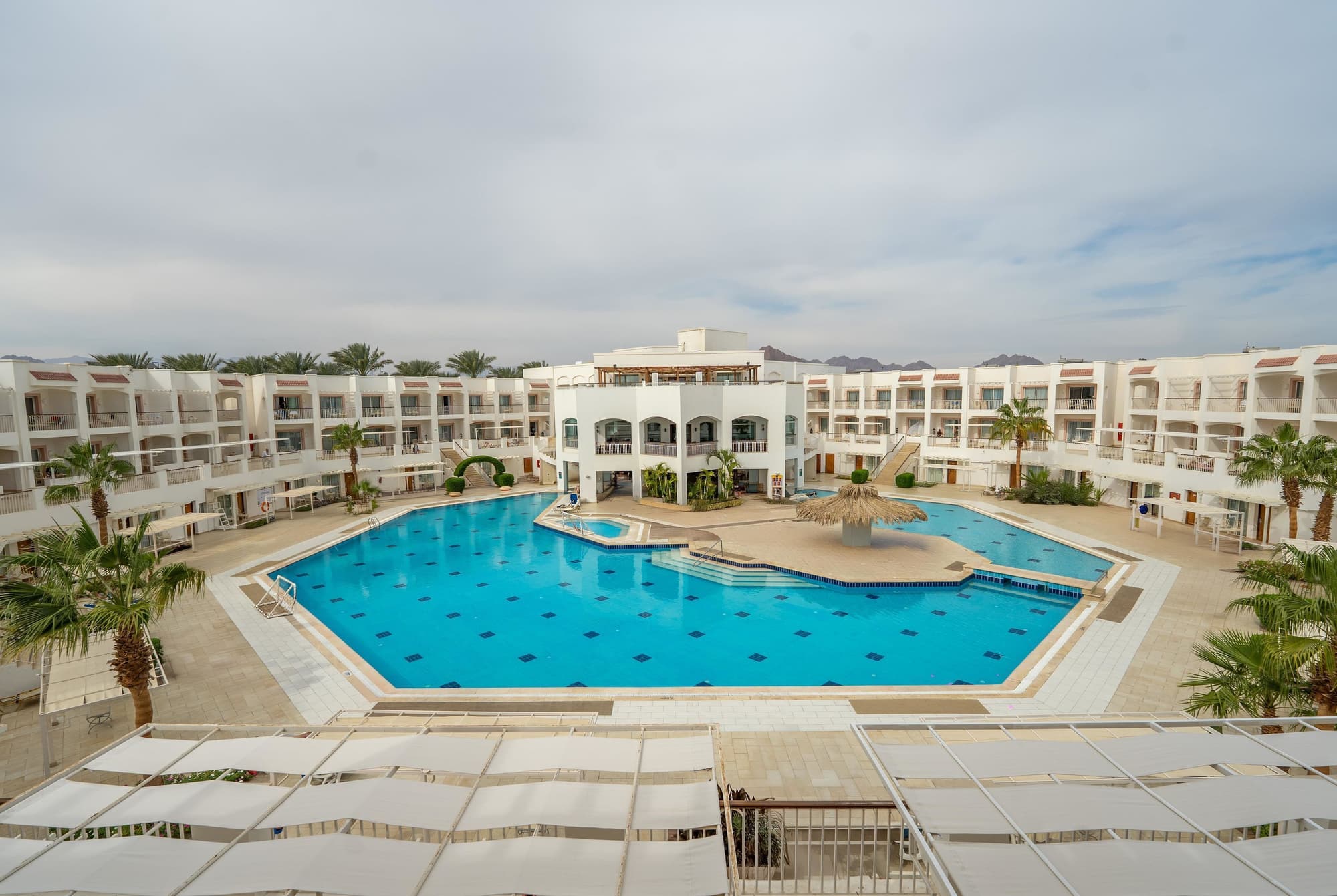 JAZ Neo Sharks Bay - All inclusive