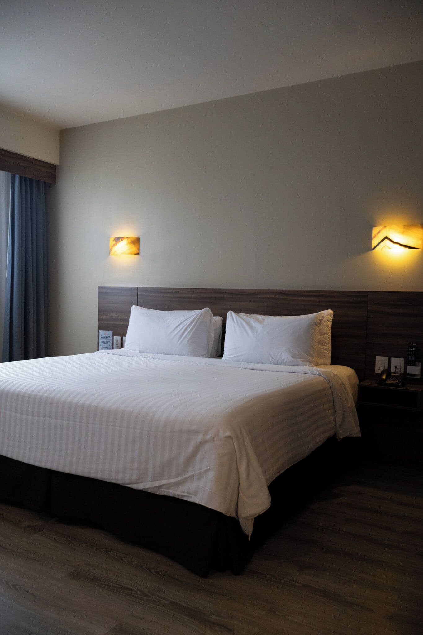 Hotel Crown Victoria