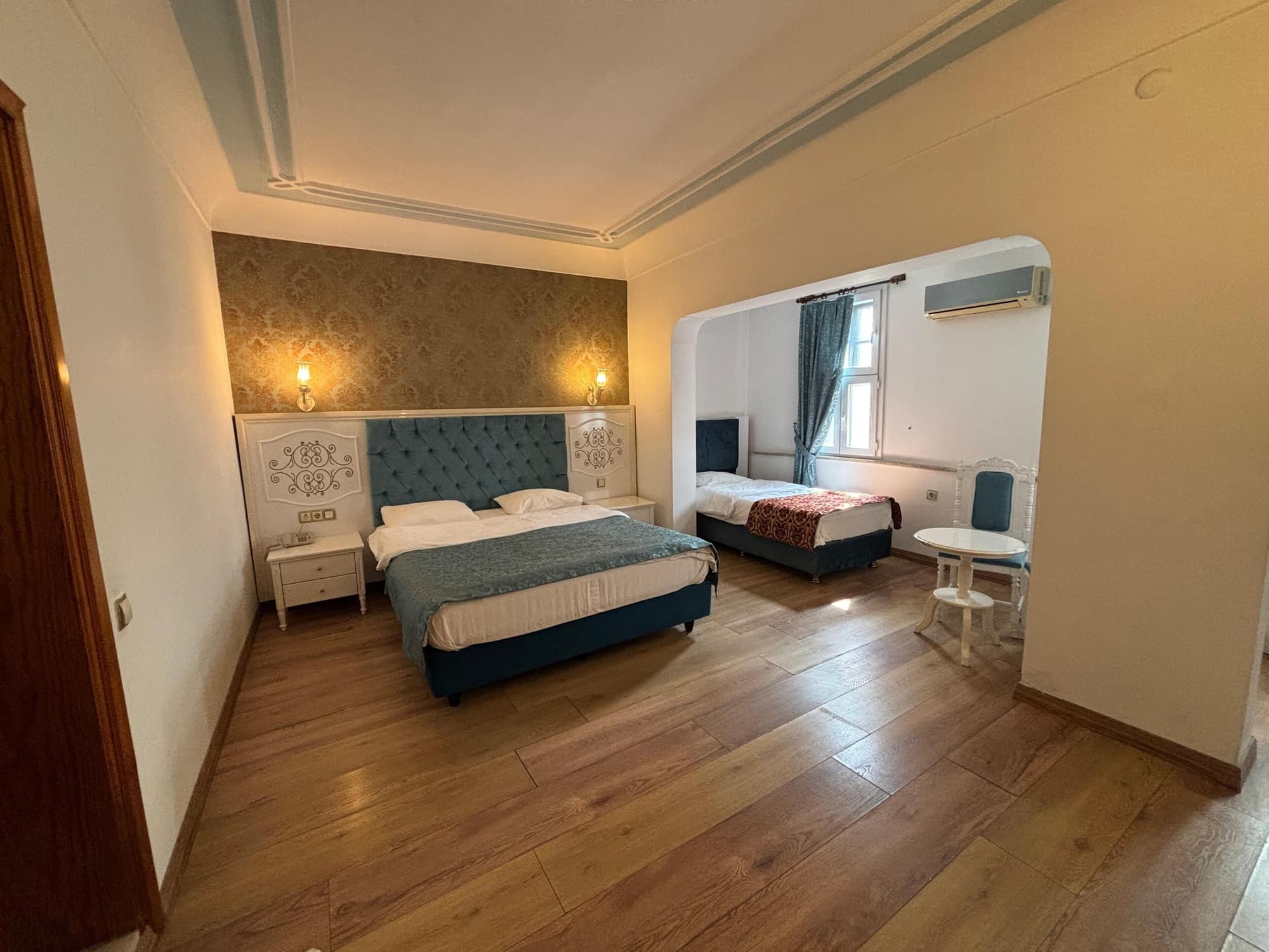 Urcu Hotel