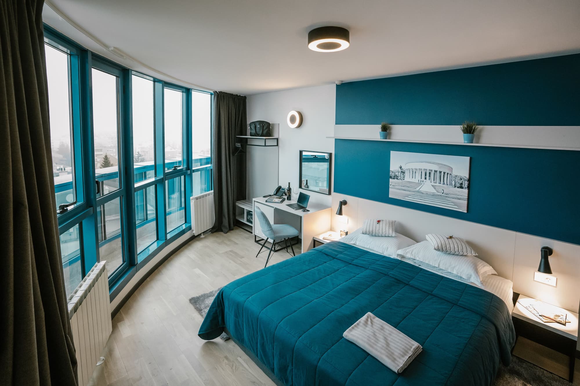 Hotel Blue
