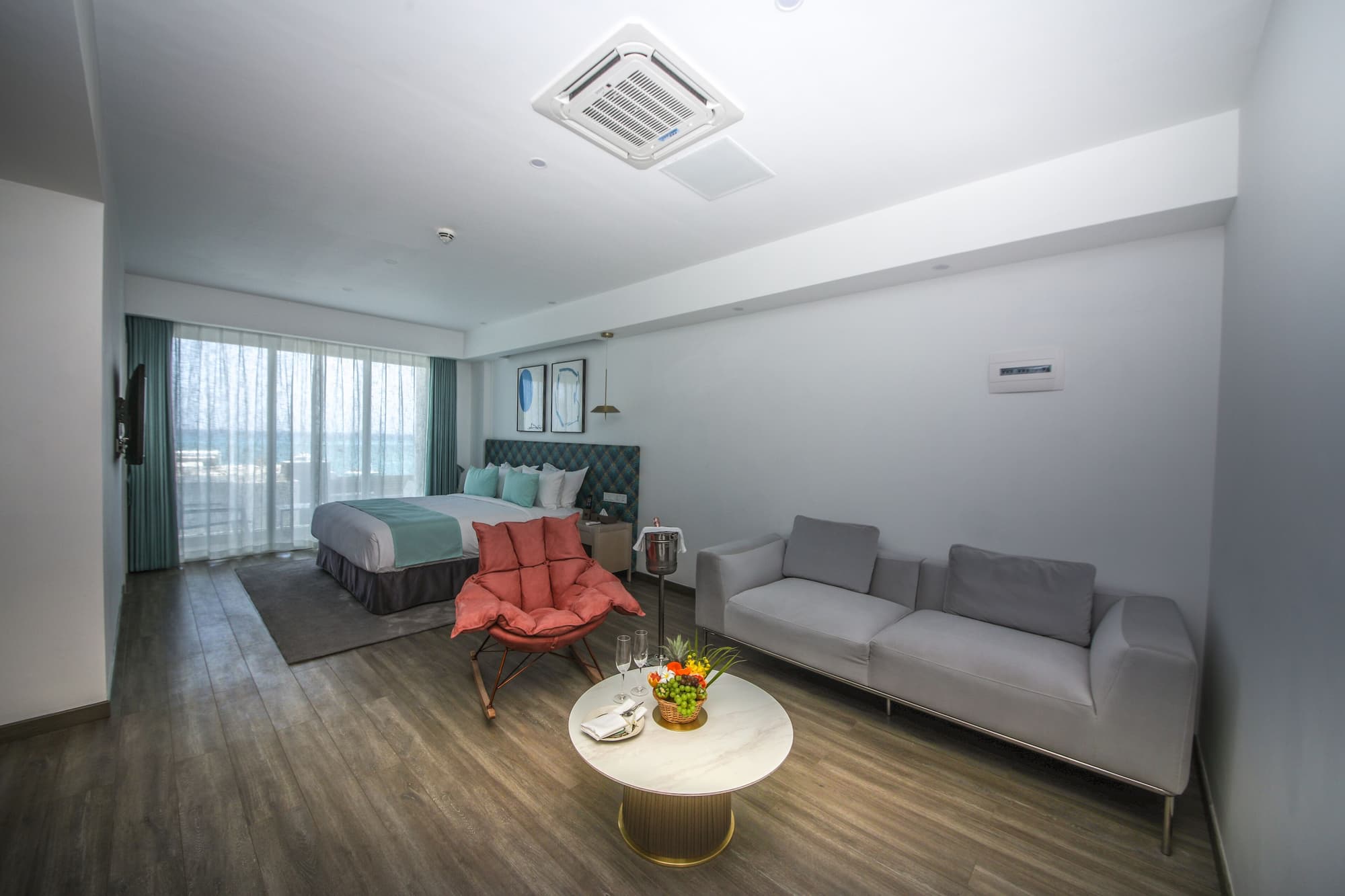 Ocean V Hotel