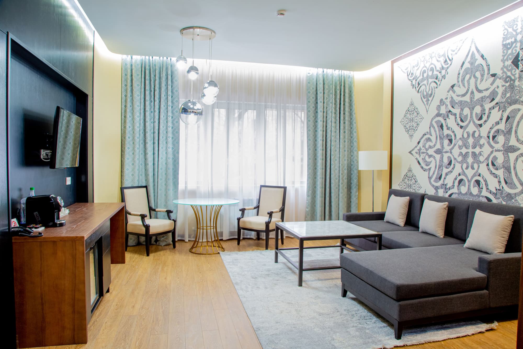Kazzhol Park Hotel