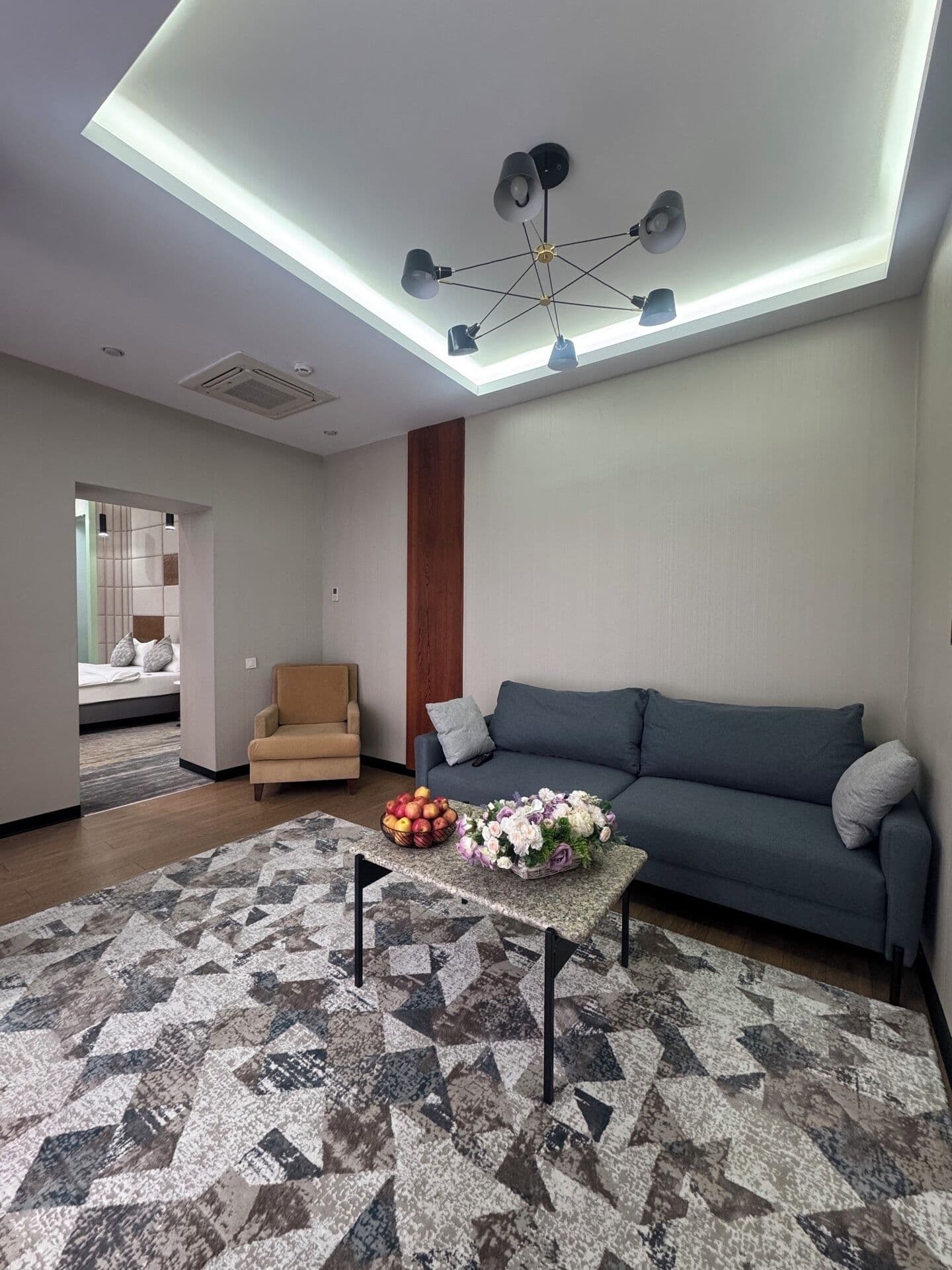 Kazzhol Park Hotel