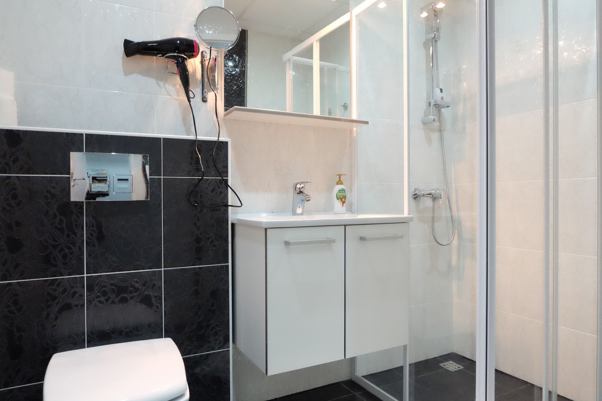 Artorius Luwiana Suites