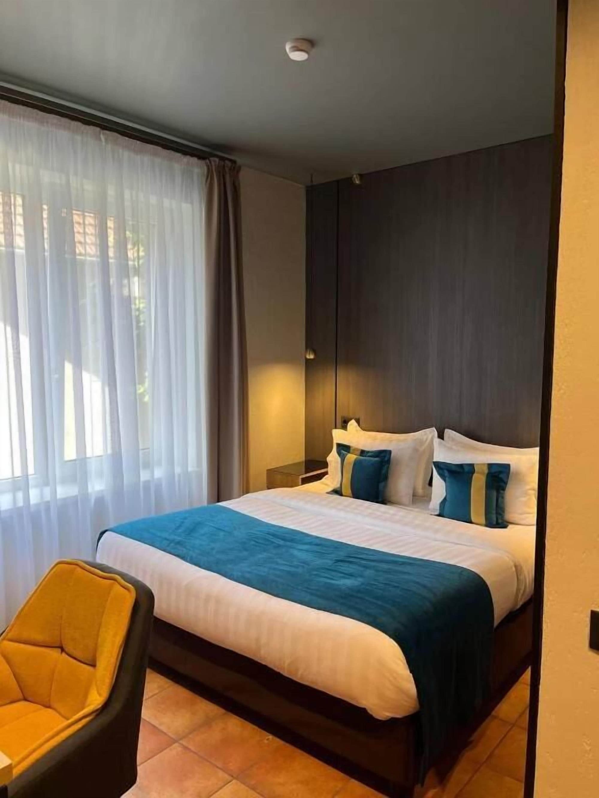 Tulip Residence & Spa Hotel
