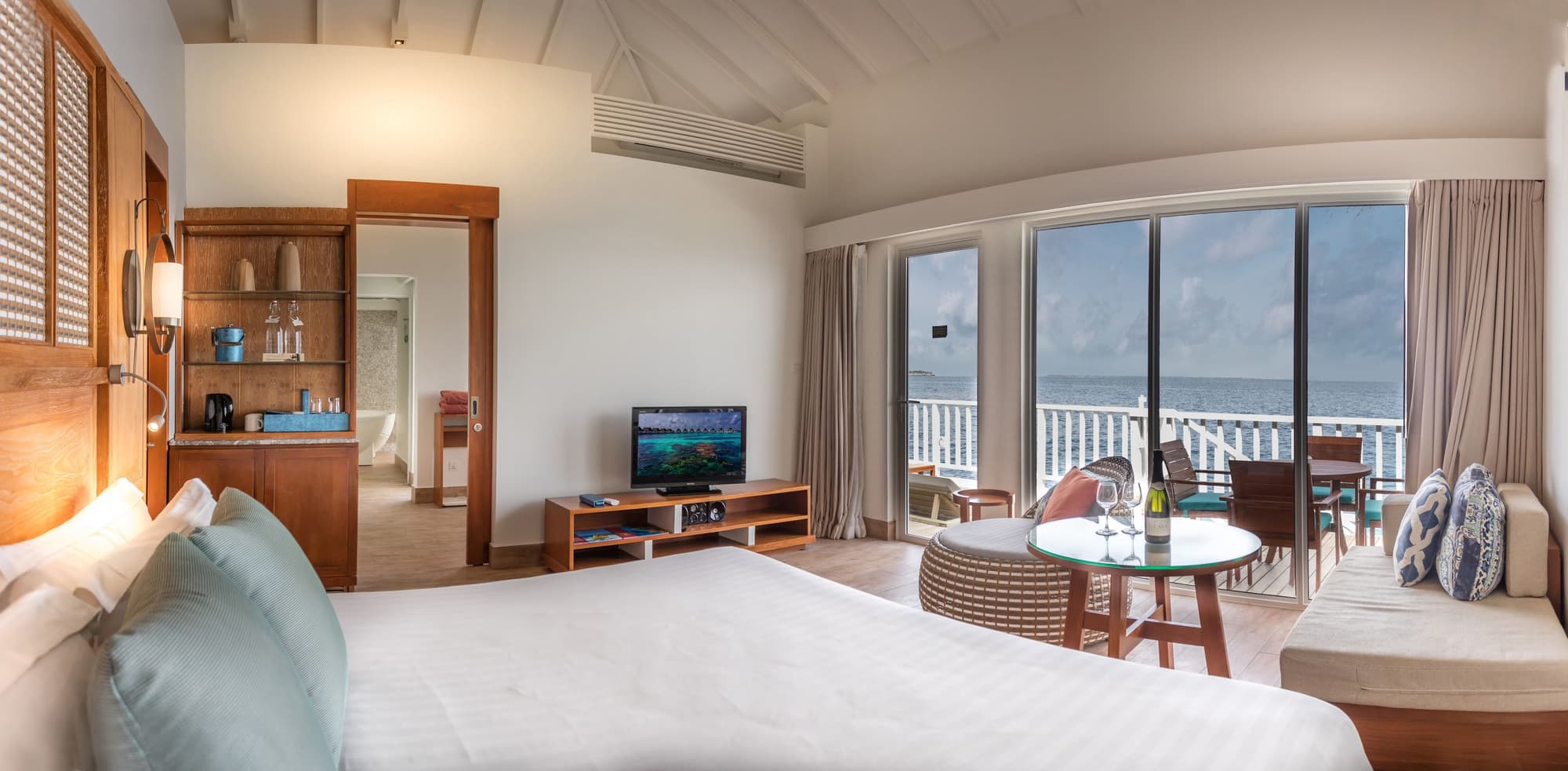 Machchafushi Island Resort & Spa Maldives, The Centara Collection