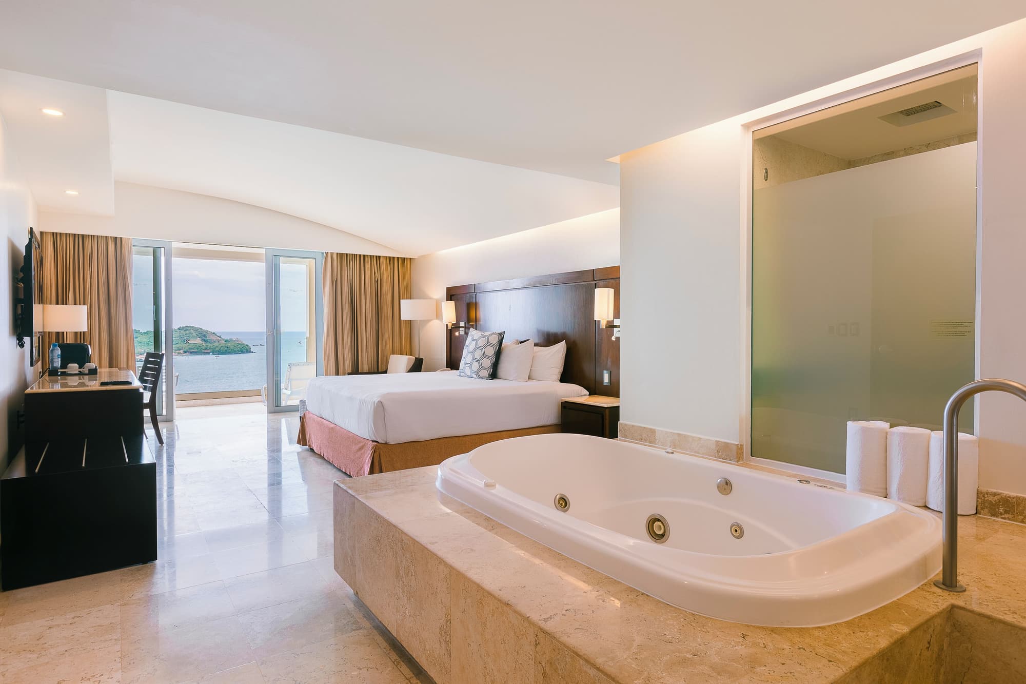 Hotel Azul Ixtapa Grand Resort Spa and Convention Center - All inclusive