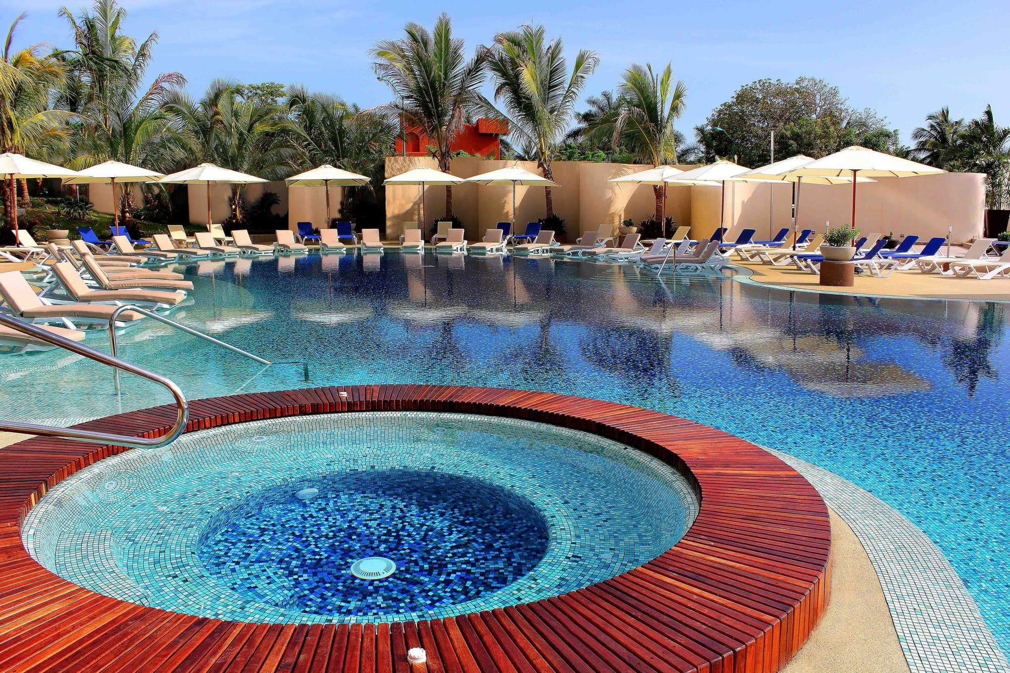 Hotel Azul Ixtapa Grand Resort Spa and Convention Center - All inclusive