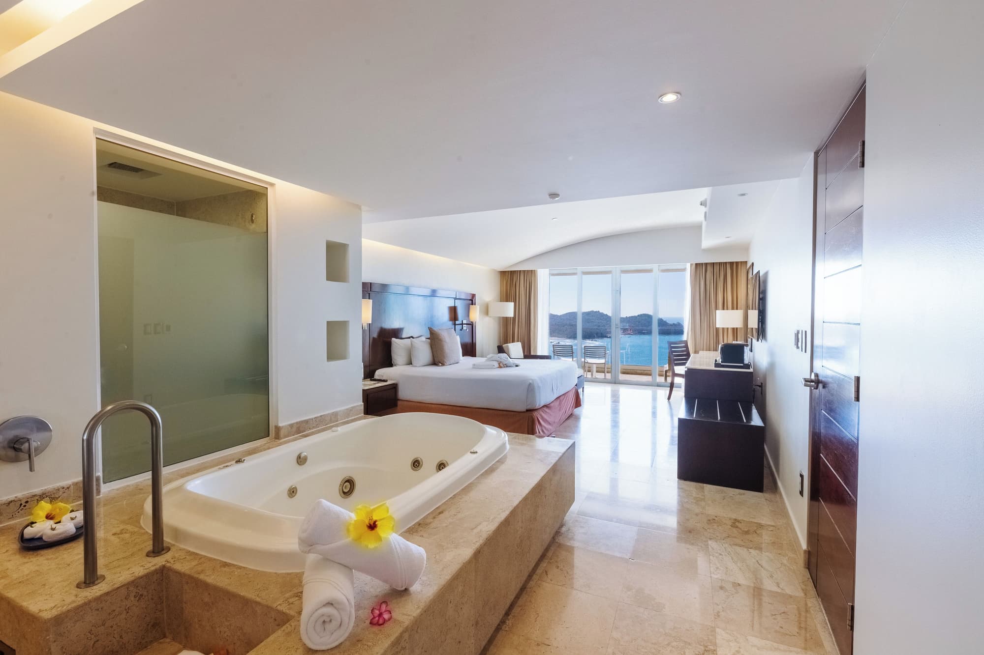 Hotel Azul Ixtapa Grand Resort Spa and Convention Center - All inclusive