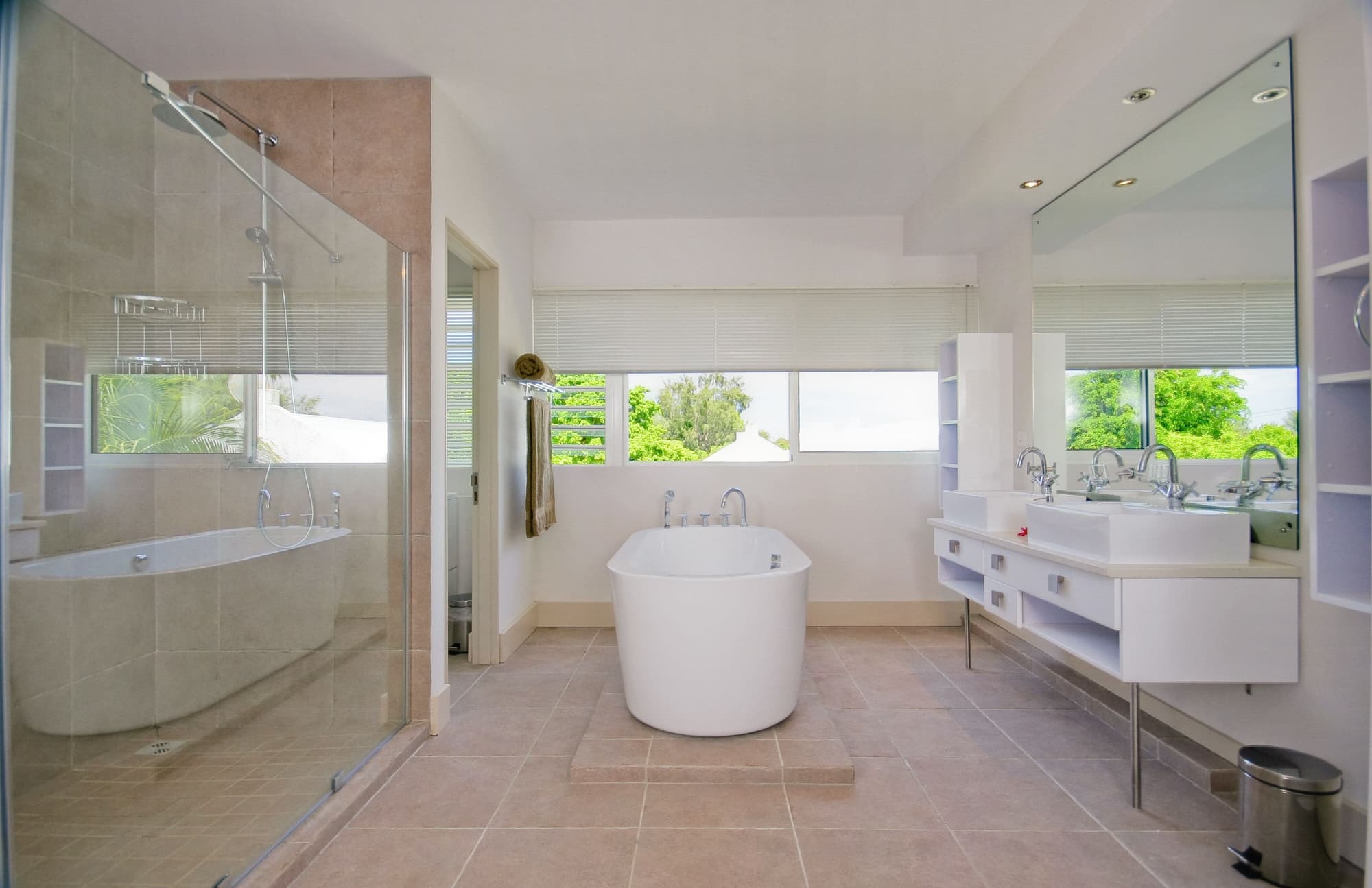 Cape Point Seafront Suites & Penthouse with LOV