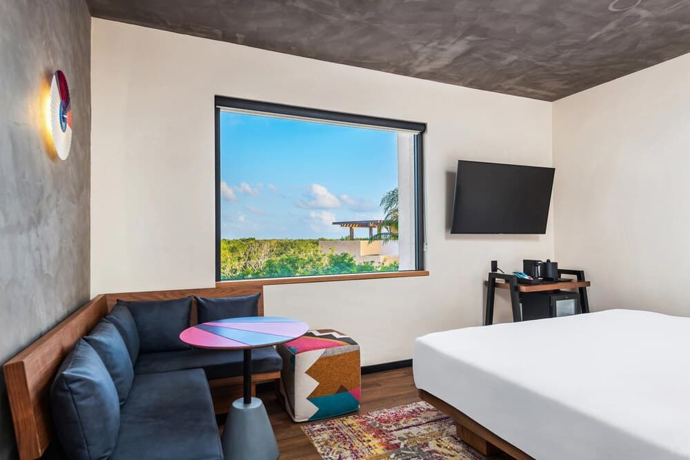 Aloft Tulum