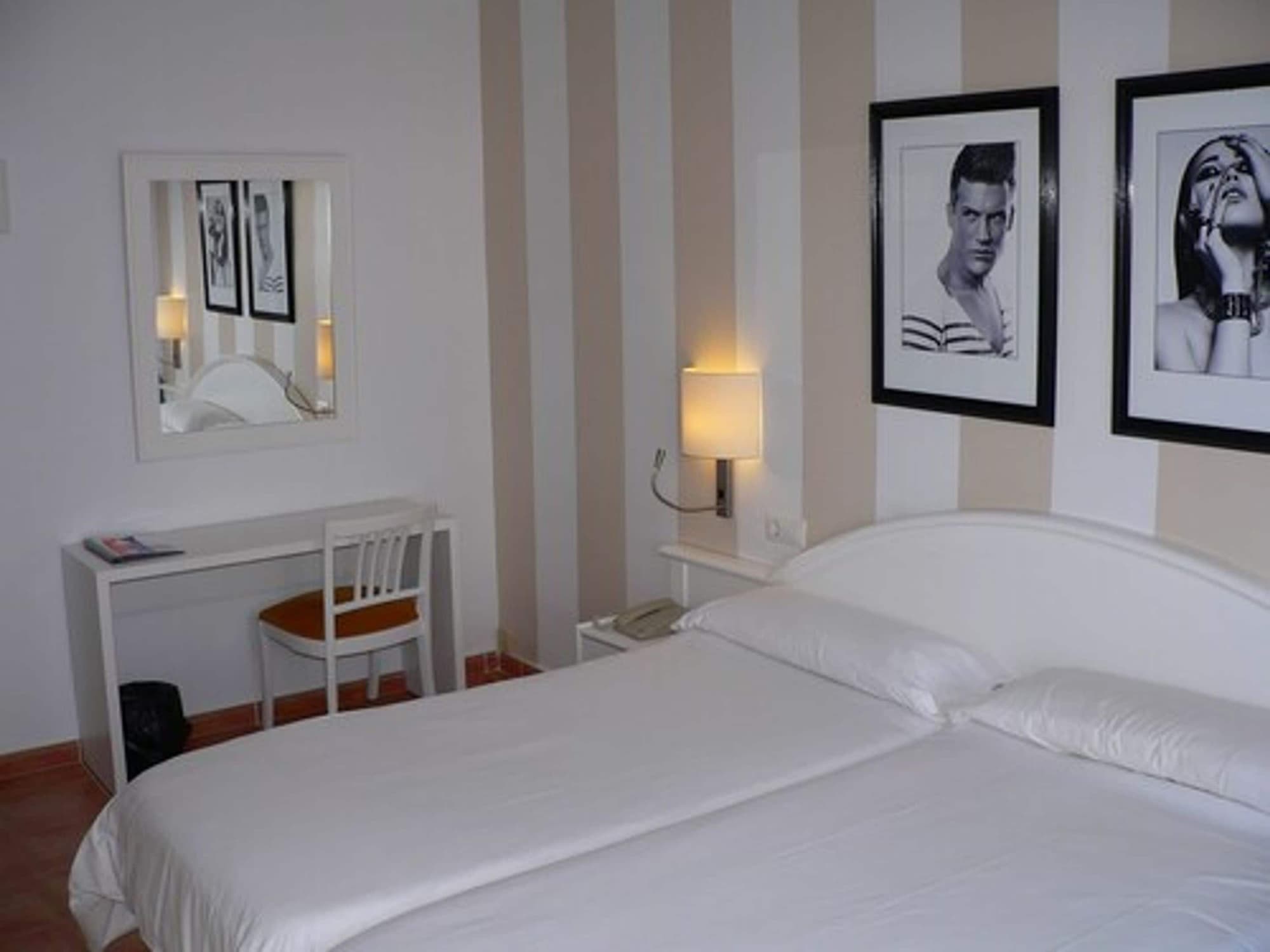 Hotel Navia Santa Ponsa