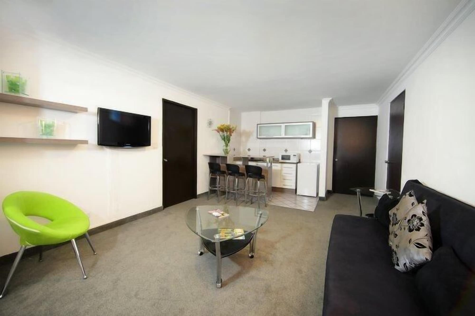 Hotel Suites Ambassador