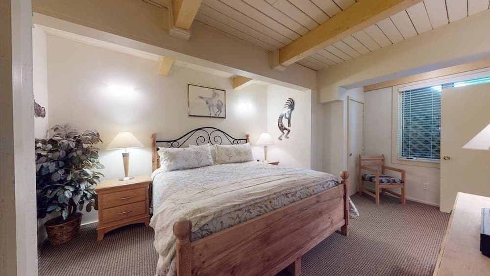 Aspenwood - CoralTree Residence Collection