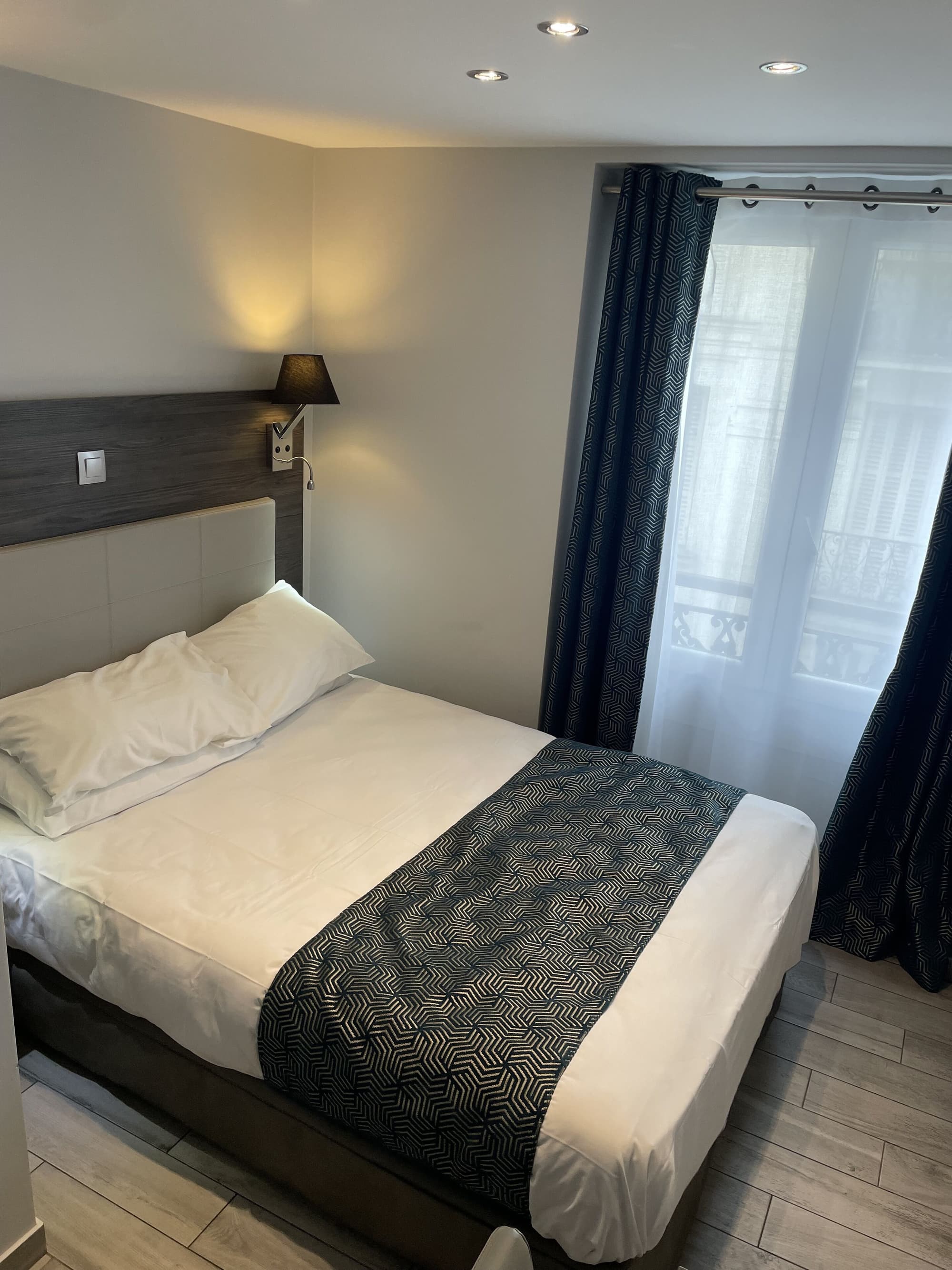 Mary's Hotel République