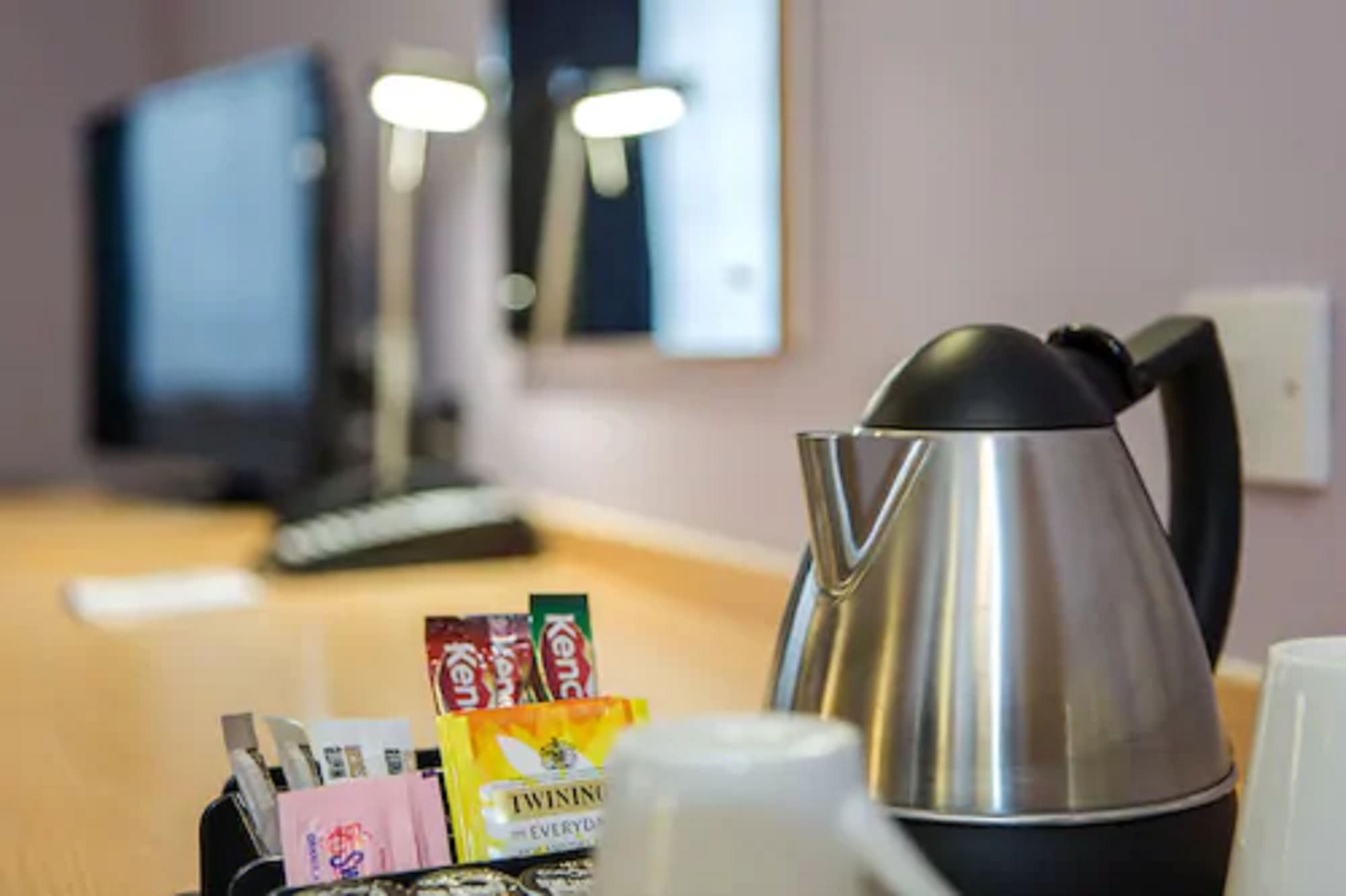 Holiday Inn Express Manchester Airport by IHG