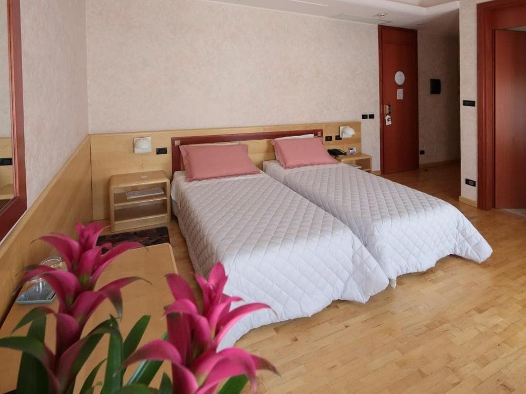 Hotel Contà