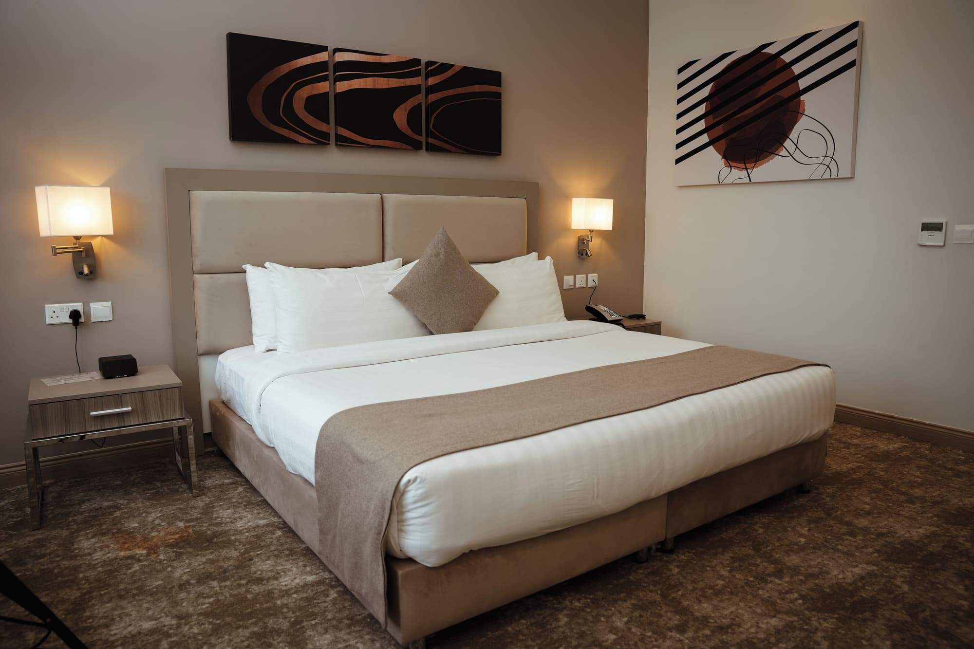 Gloria Hotel And Suites